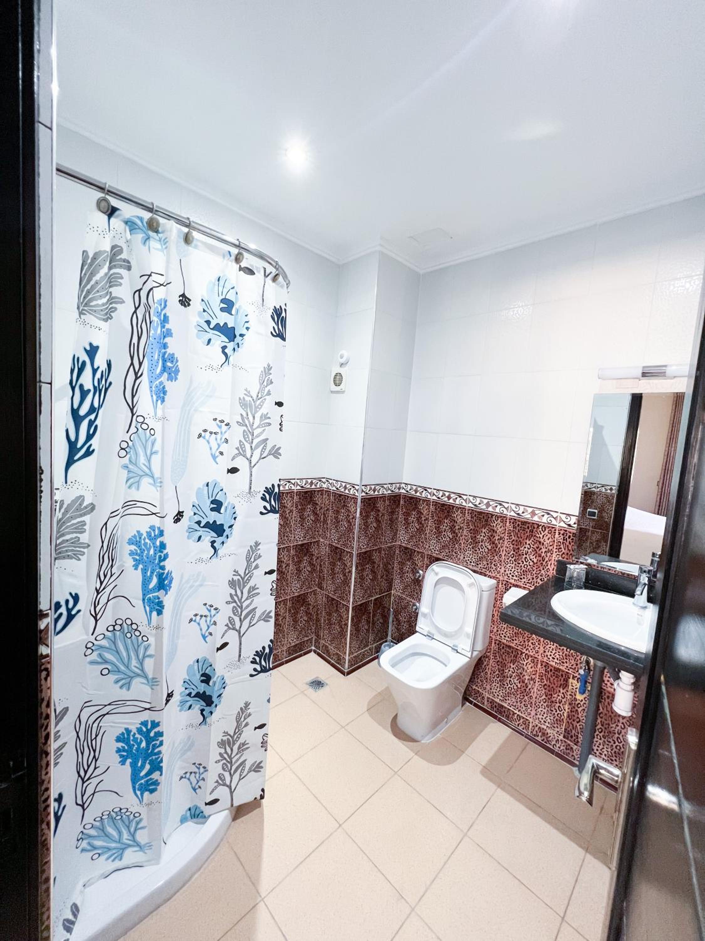 Triple Room with Shower - Photo 10