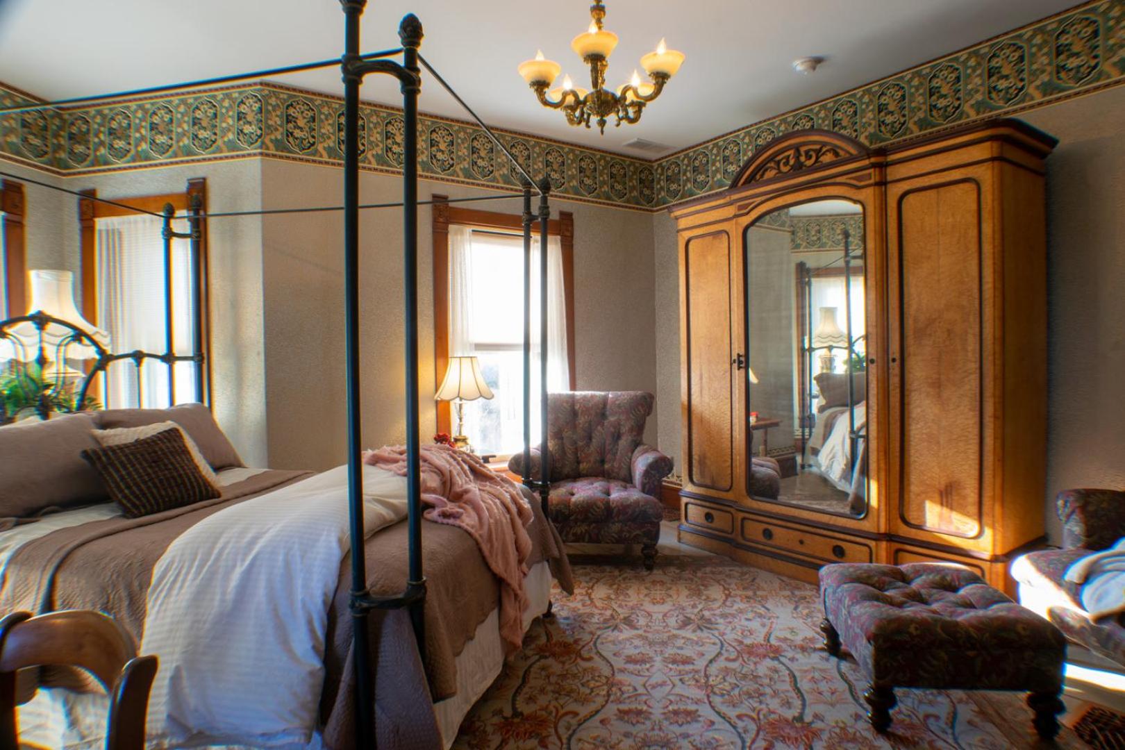 Queen Room with Garden View photo 3