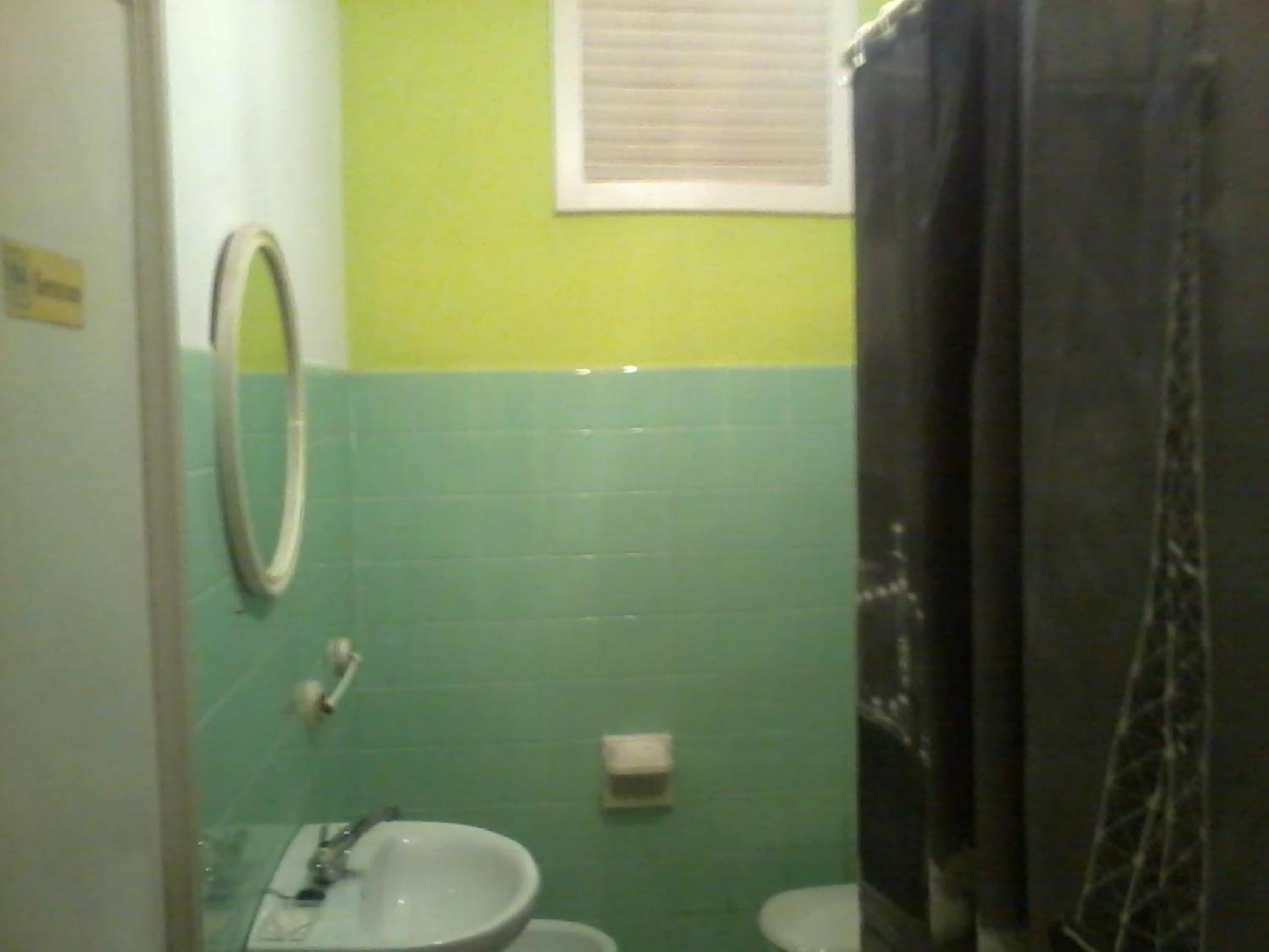 Basic Triple Room with Shared Bathroom photo 2