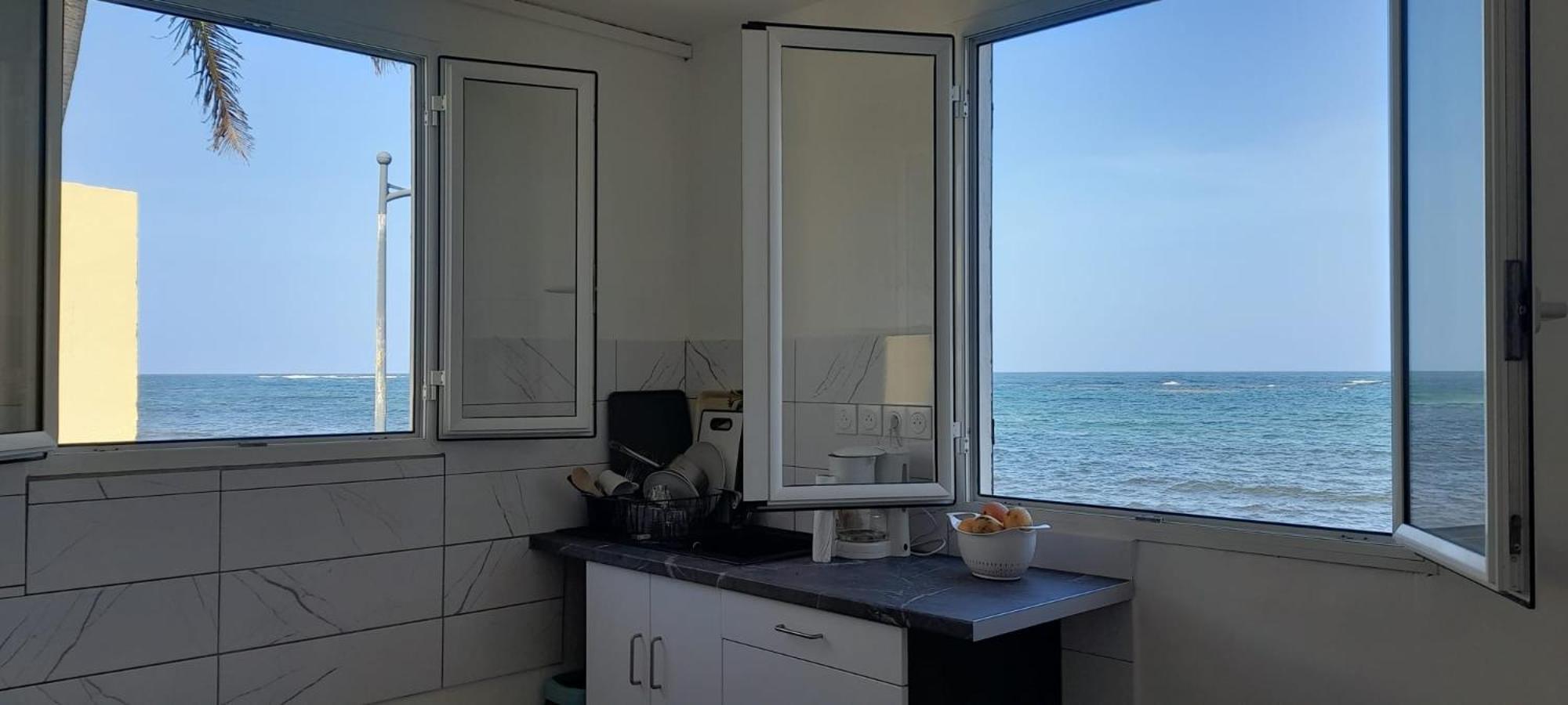 Two-Bedroom House - Photo 1