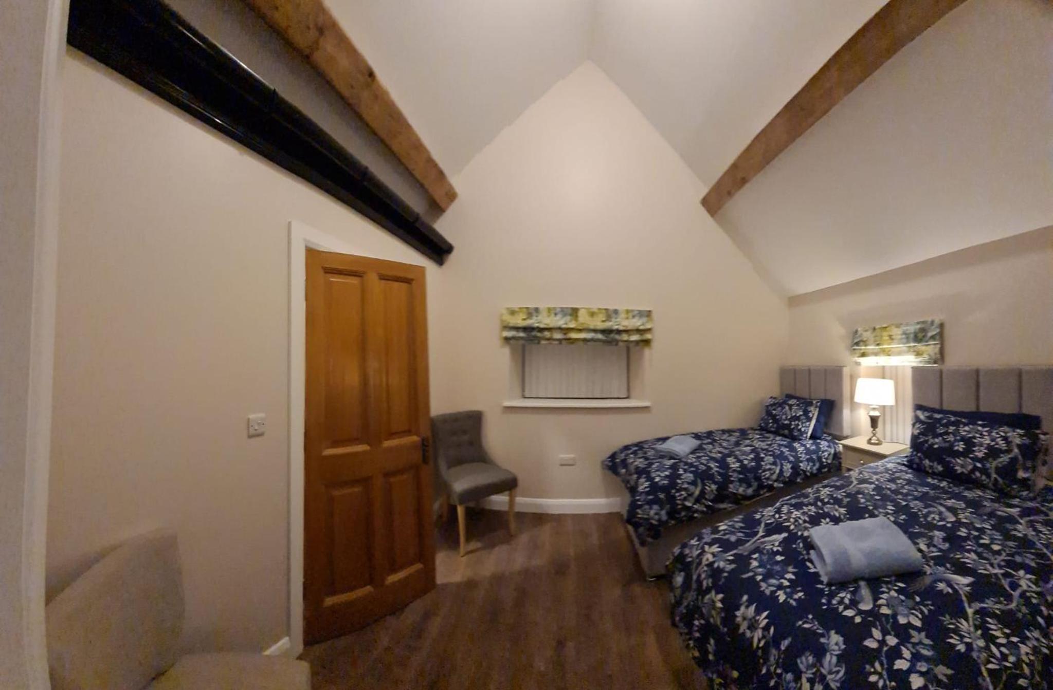 Superior Twin Room photo 3