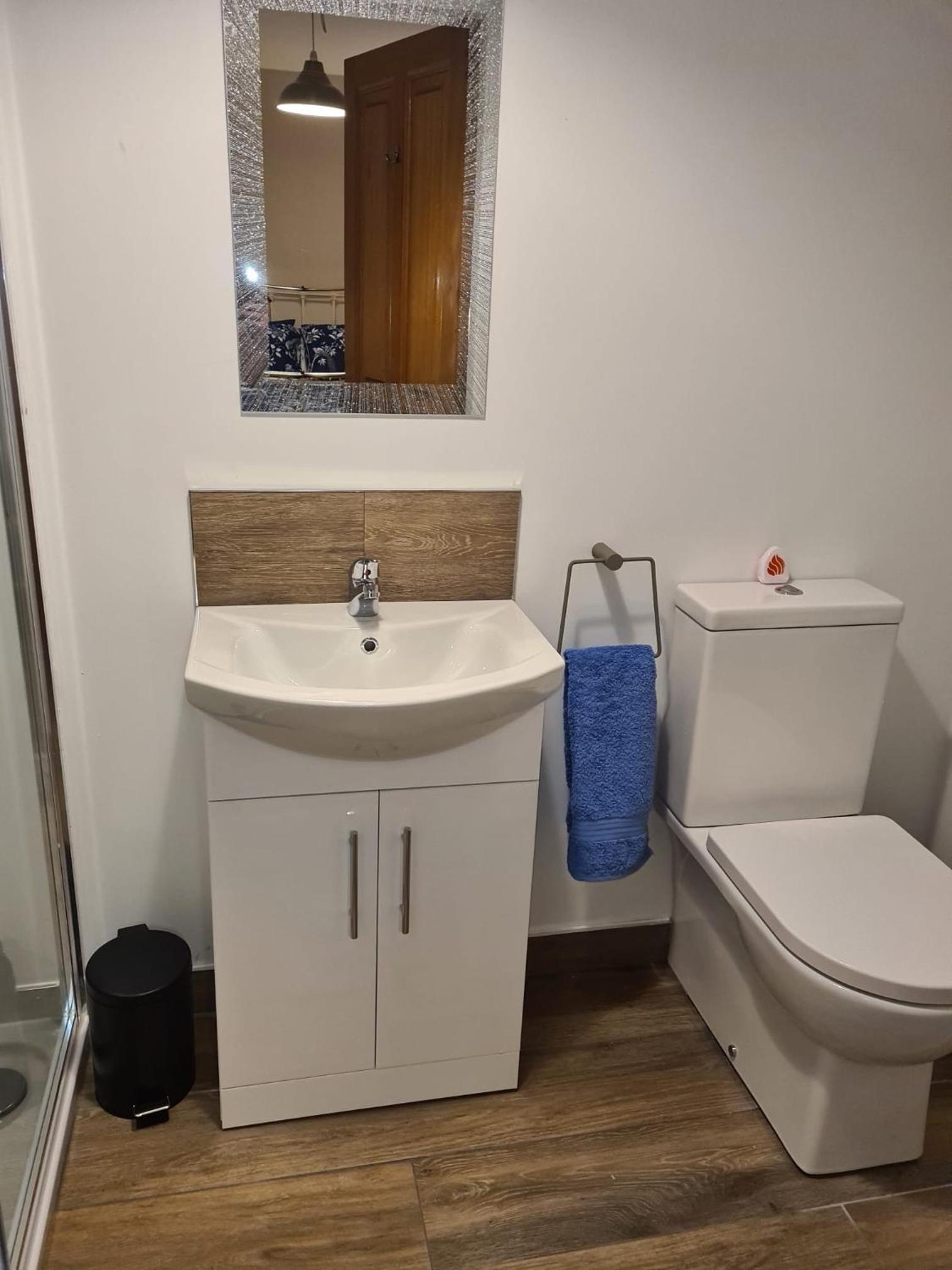 Large Double Room photo 1