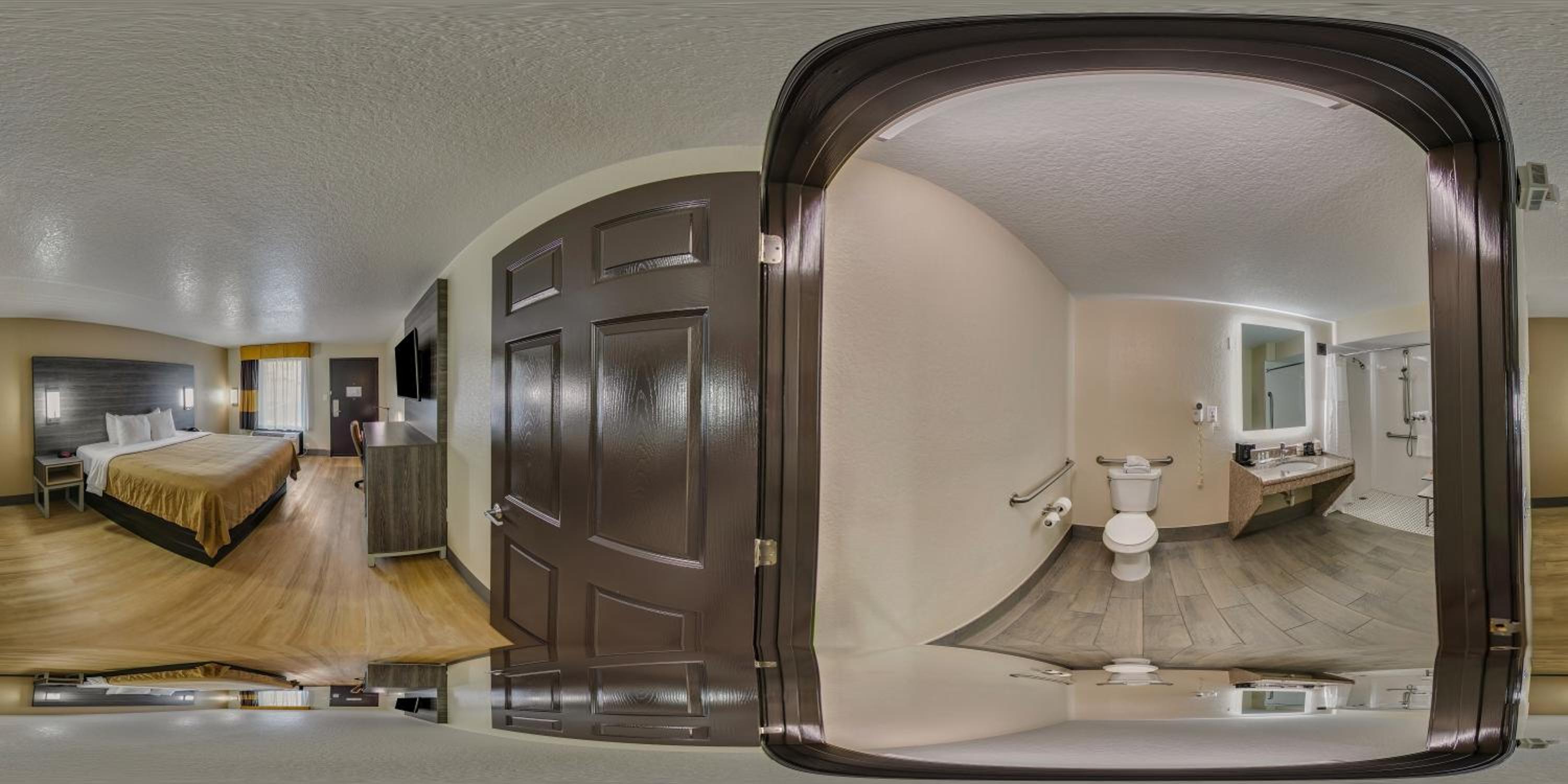 King Room - Accessible/Non-Smoking - Photo 1