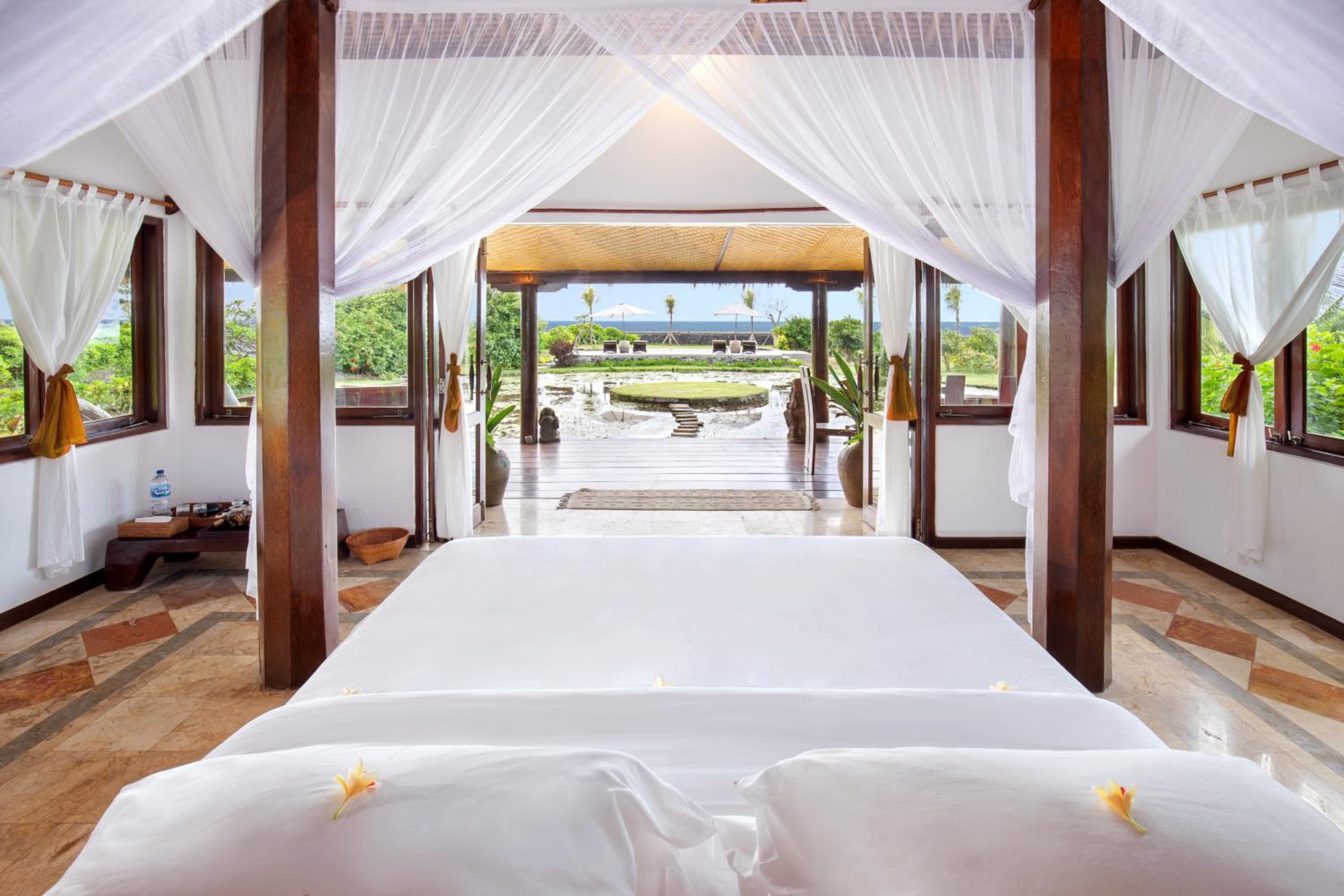 Villa with Private Pool photo 1
