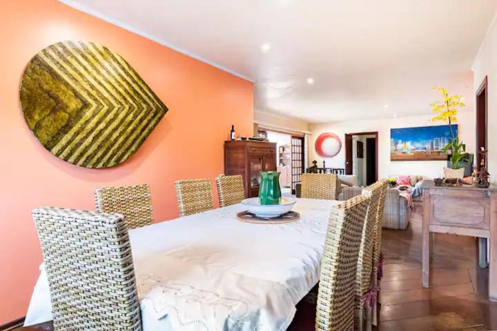 Deluxe King Suite - Photo 5