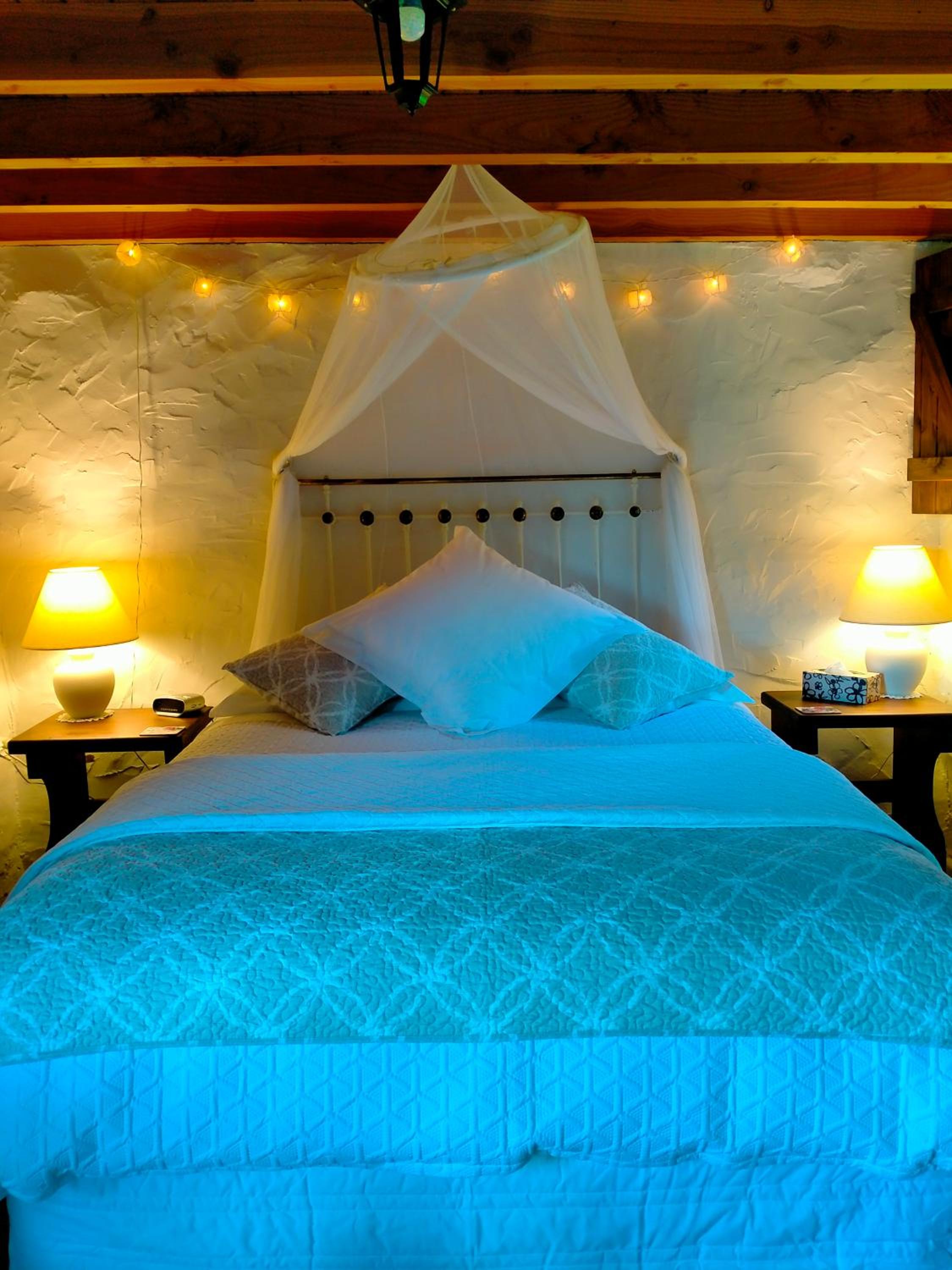 Queen Room photo 1