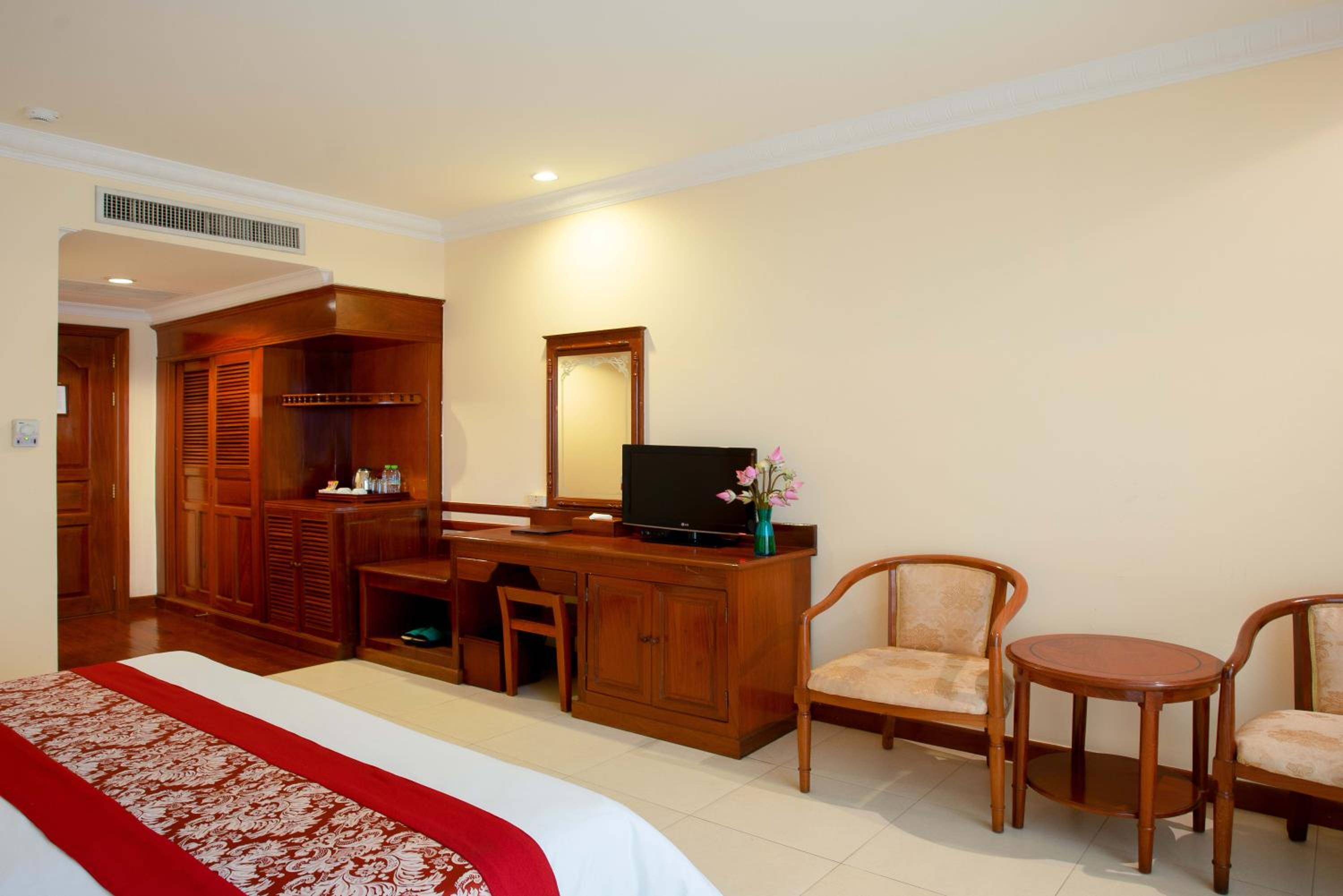 Superior Double Room - Photo 8