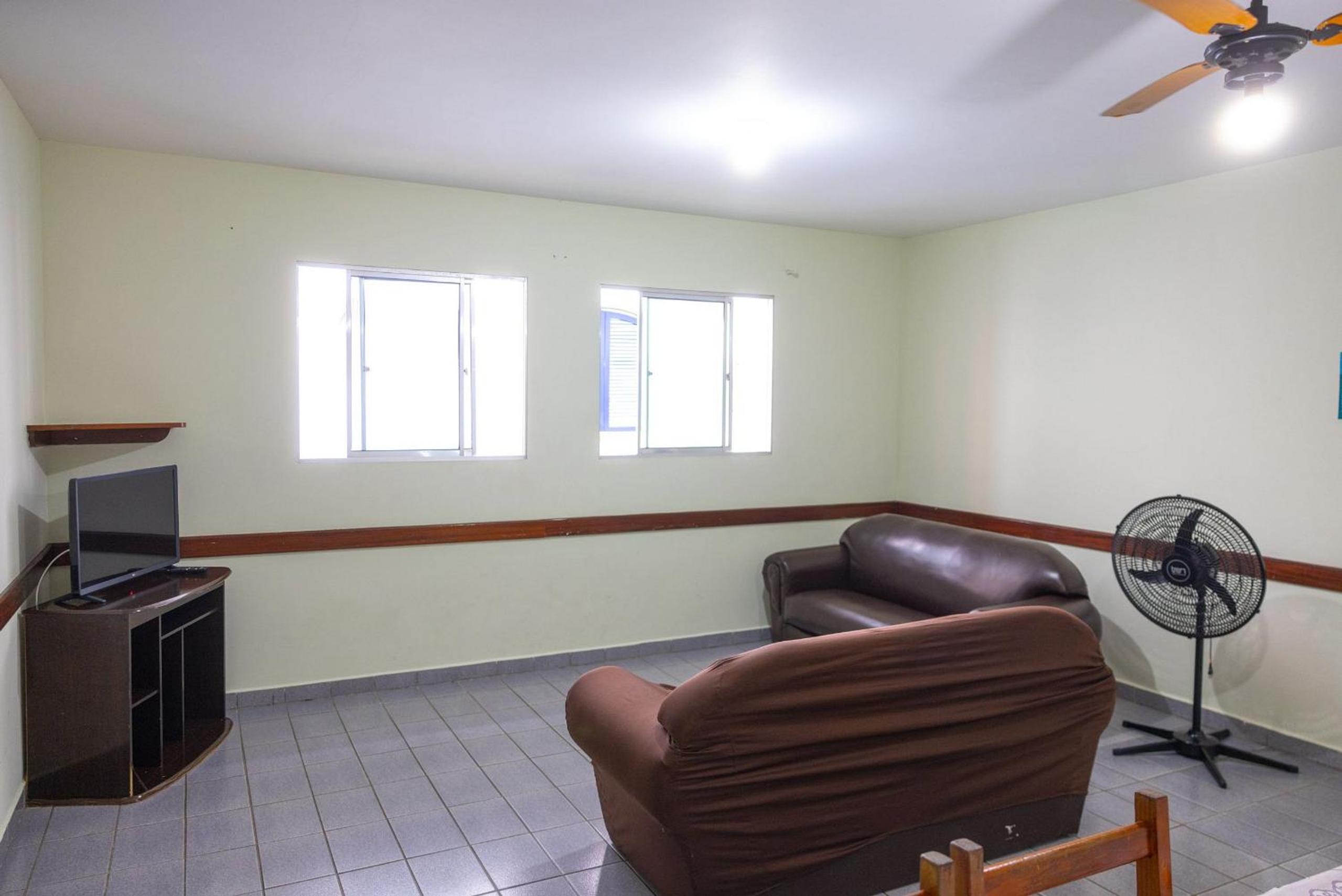 Apartment - Photo 11