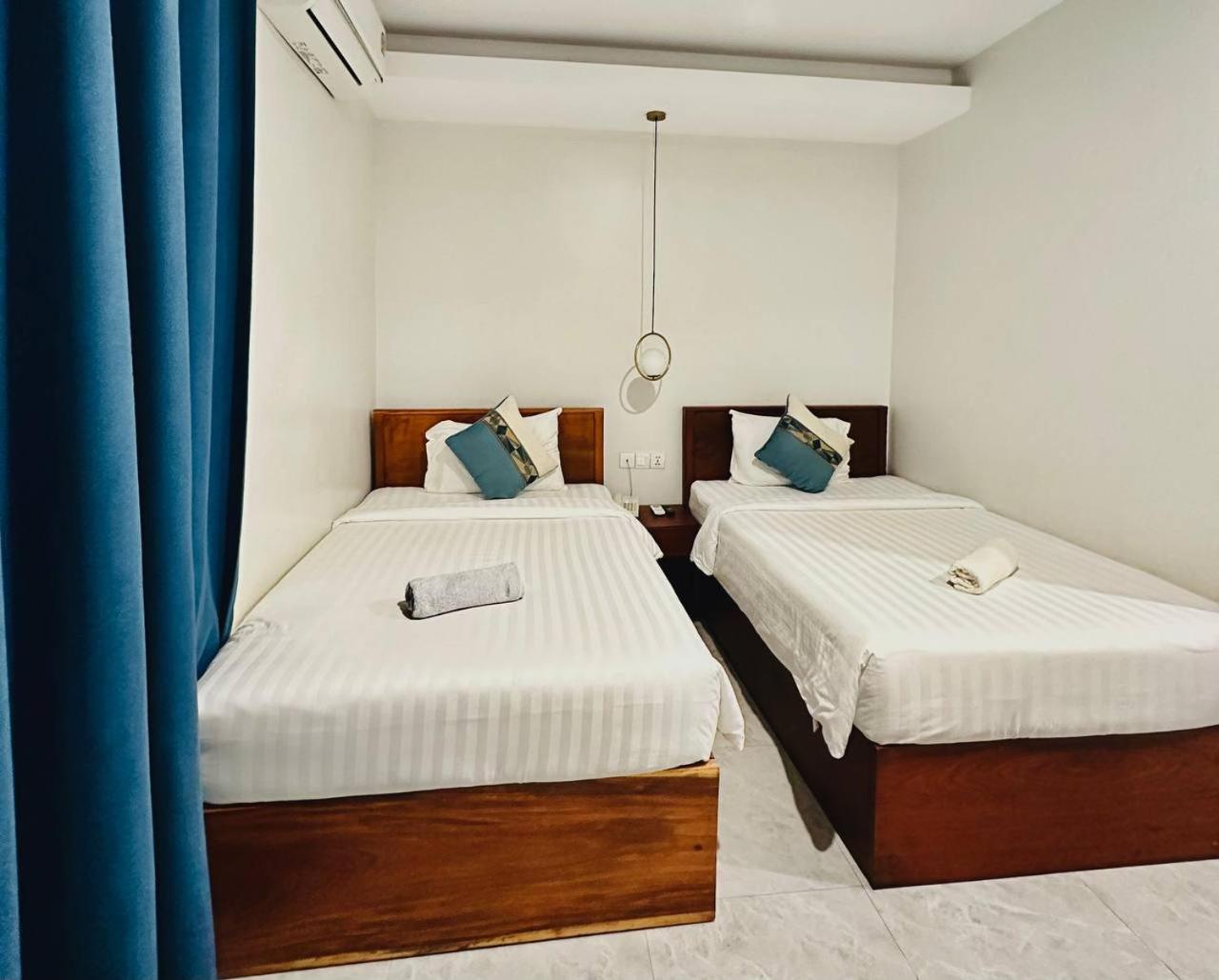 Twin Room - Photo 7