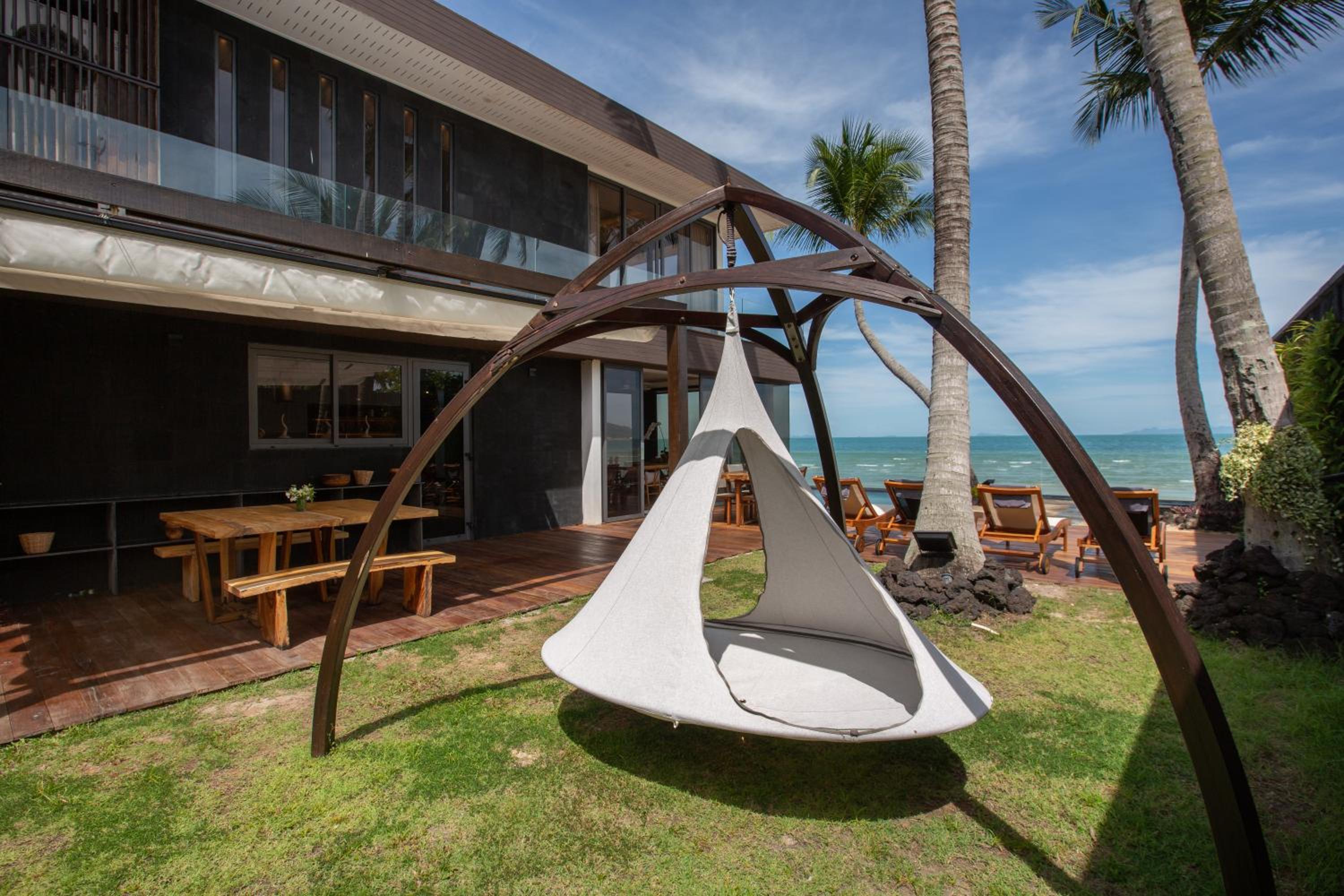 Villa - Beach Front photo 3