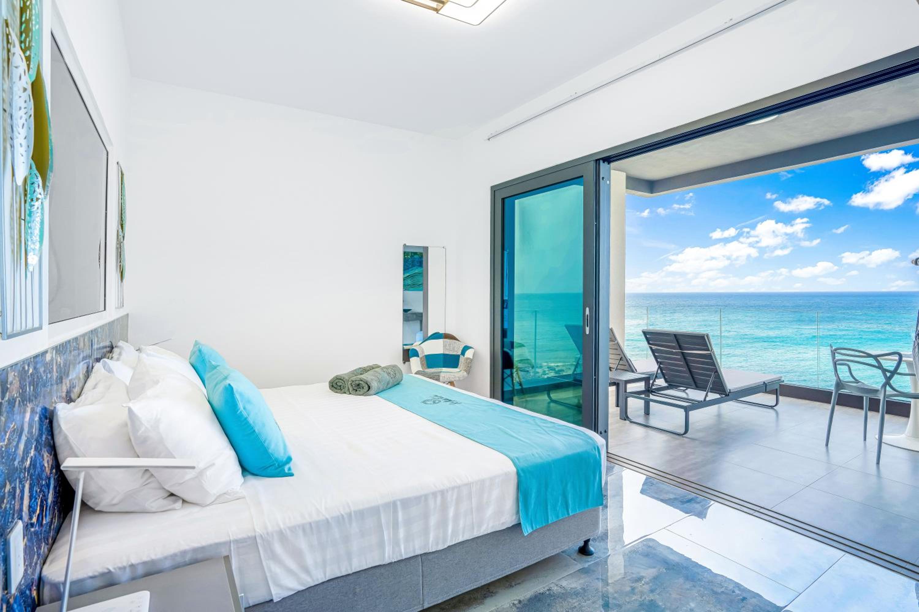 Apartment with Sea View