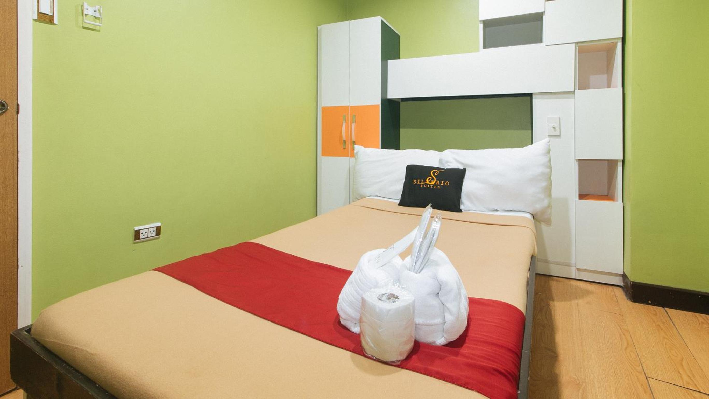 Two-Bedroom Suite - Photo 13