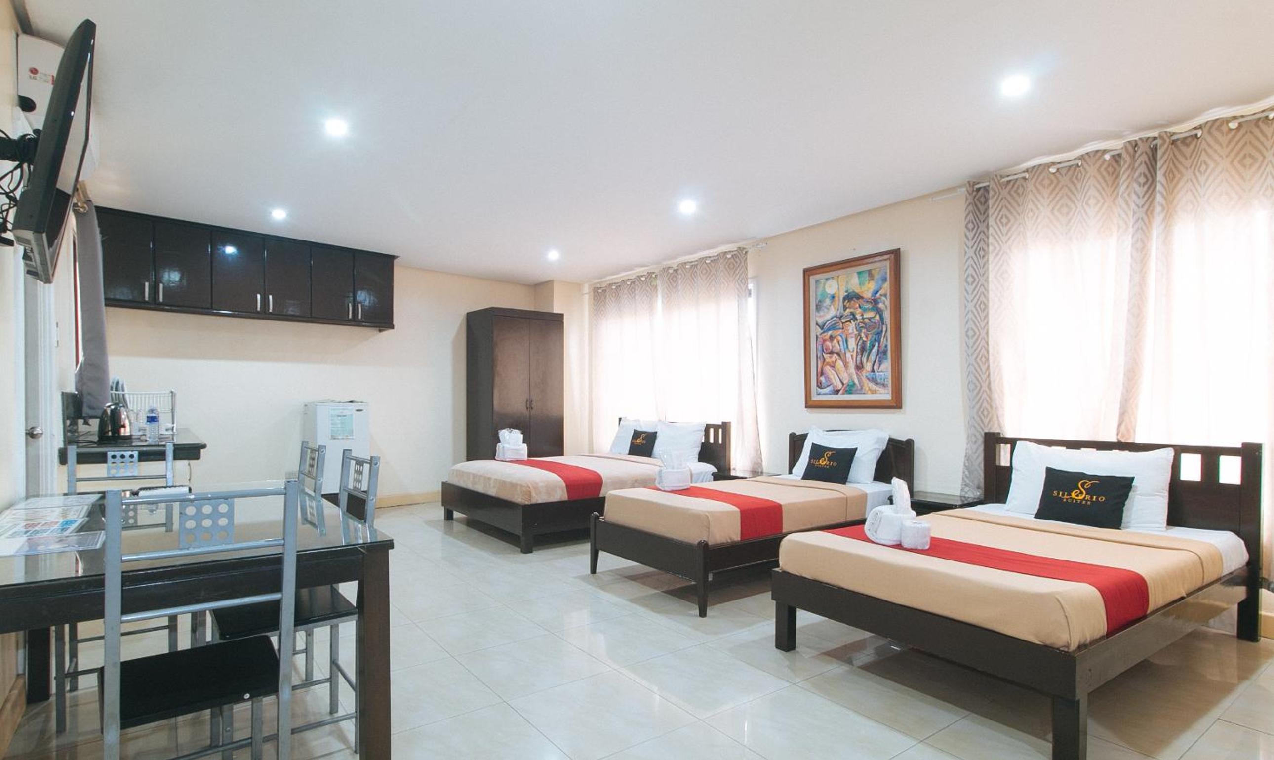 Family Room - Photo 1