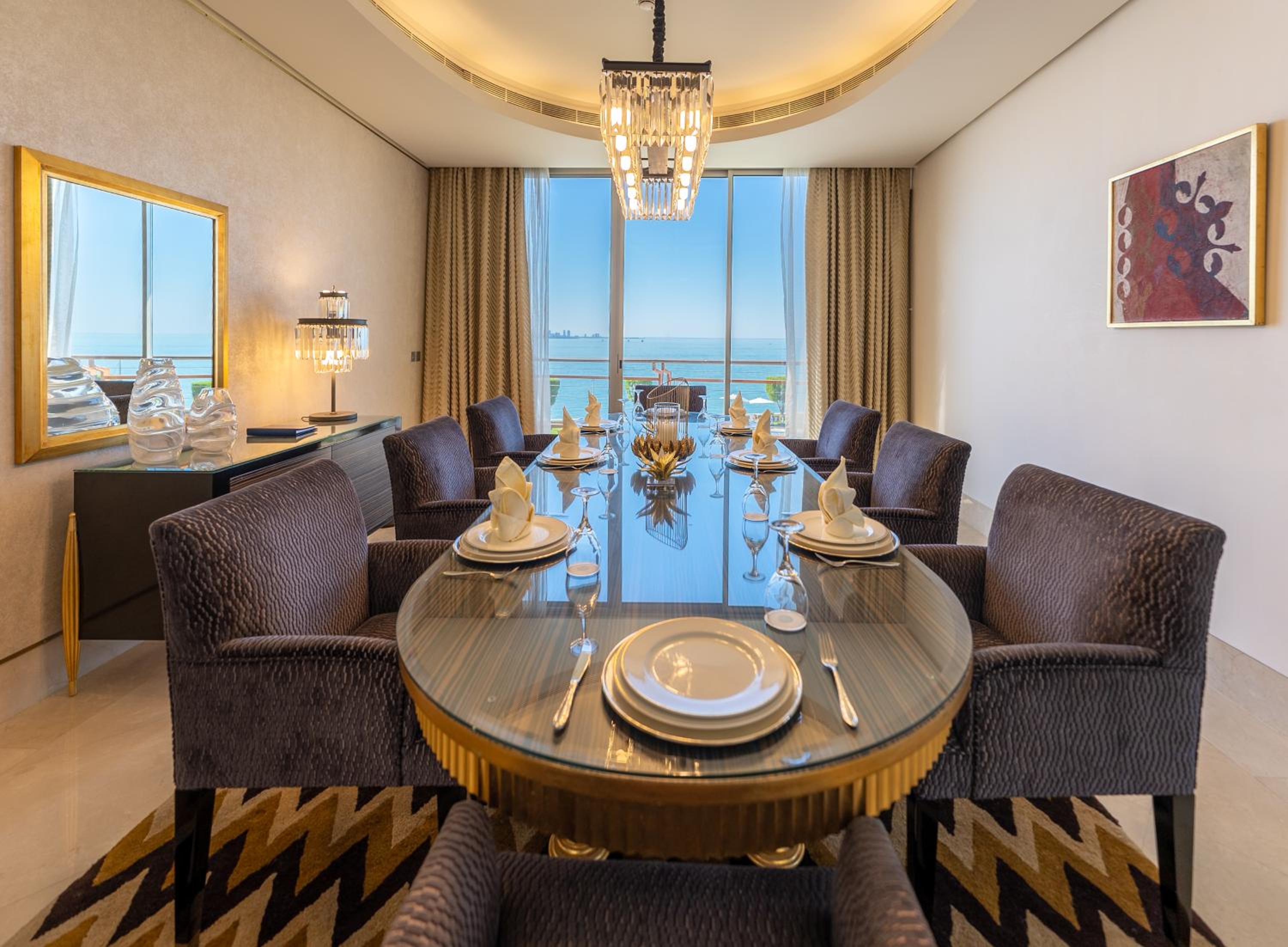 Royal Suite - Photo 2