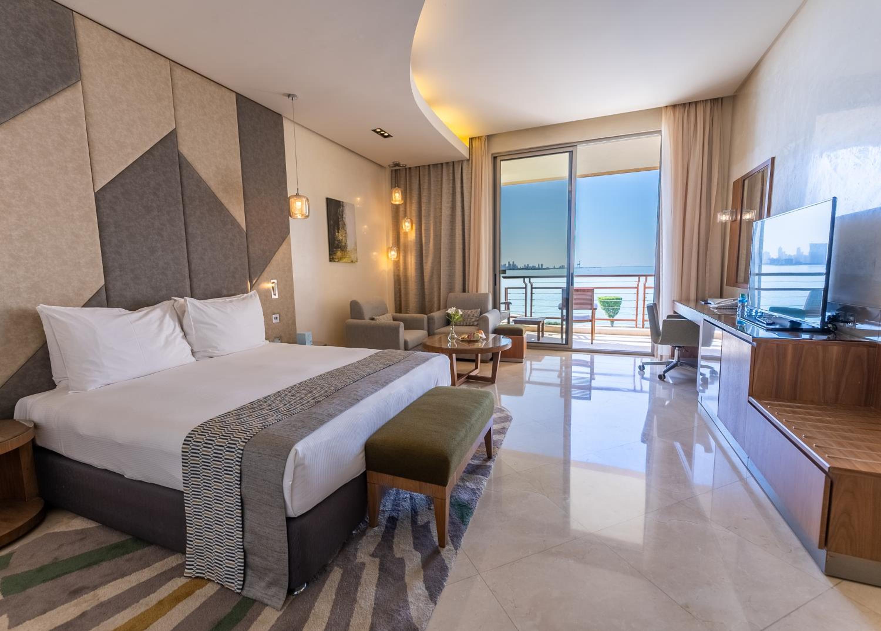 Deluxe Room with Pool View - Photo 1