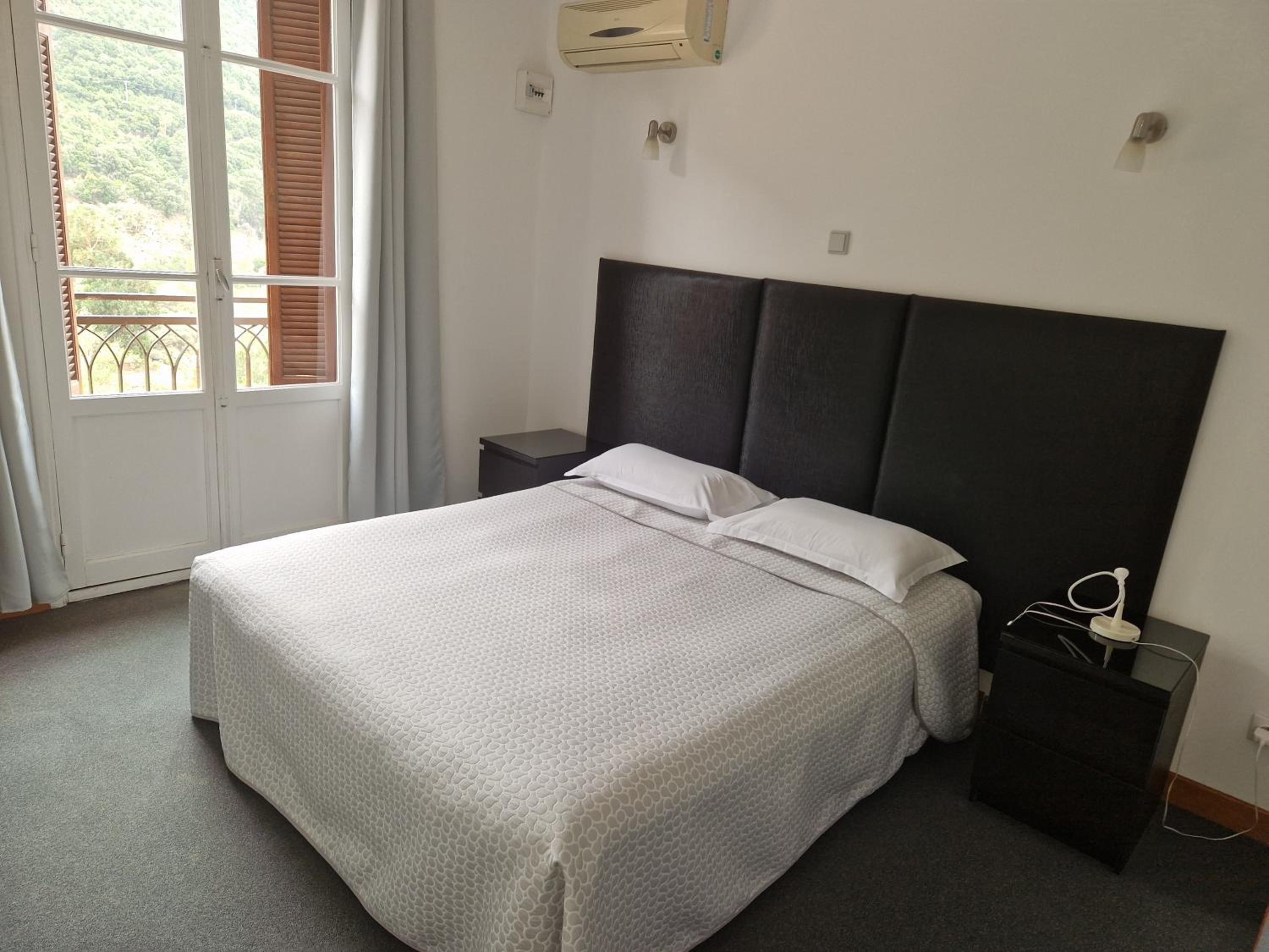 Double Room - Photo 10