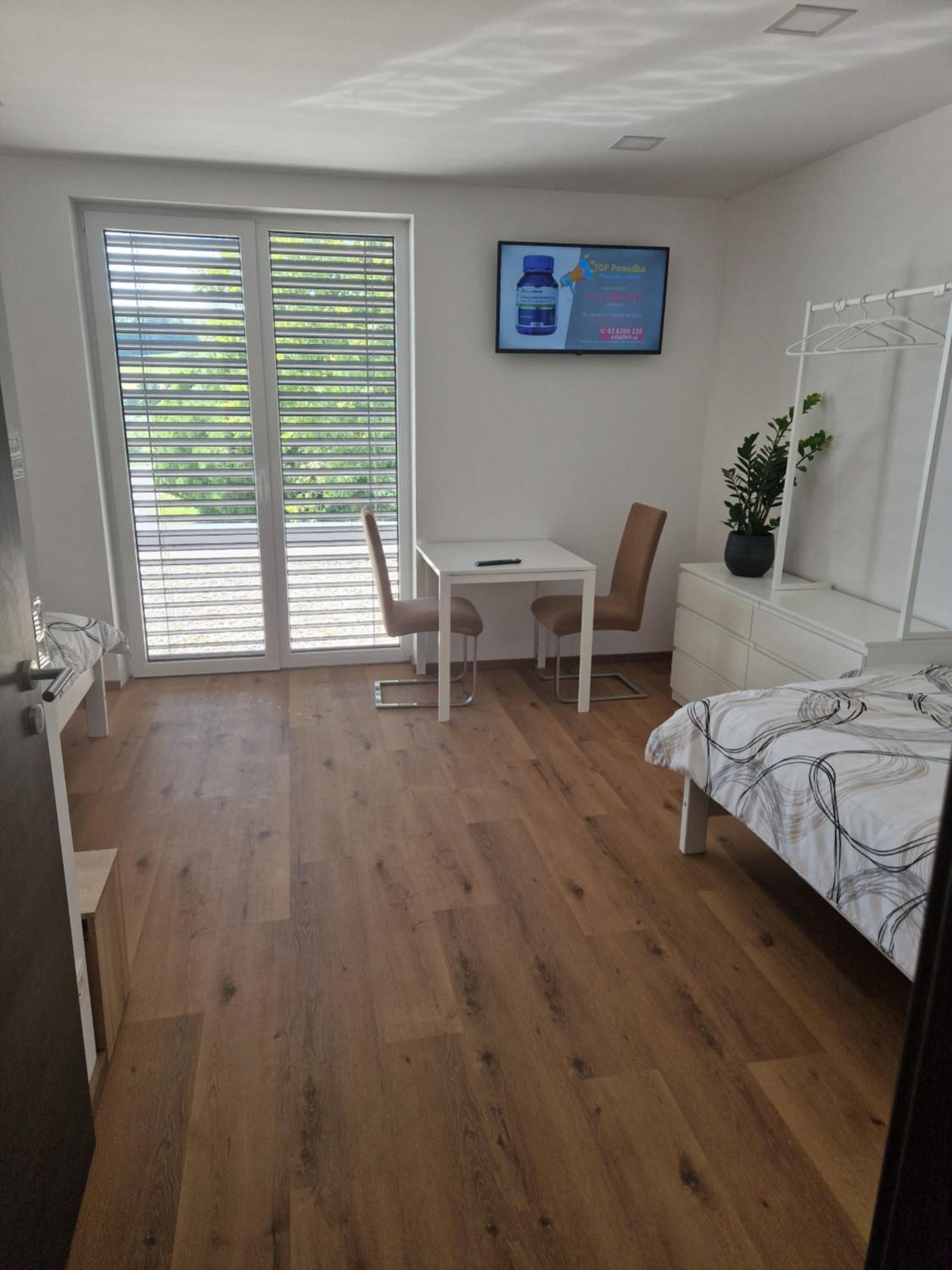 Economy Double Room photo 1