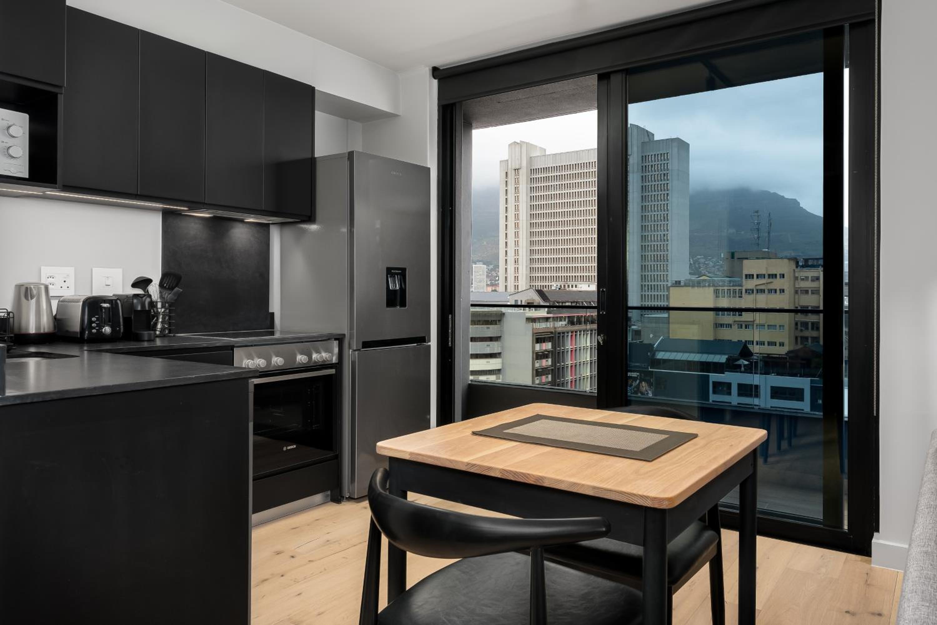 Superior Studio with Balcony - Photo 28