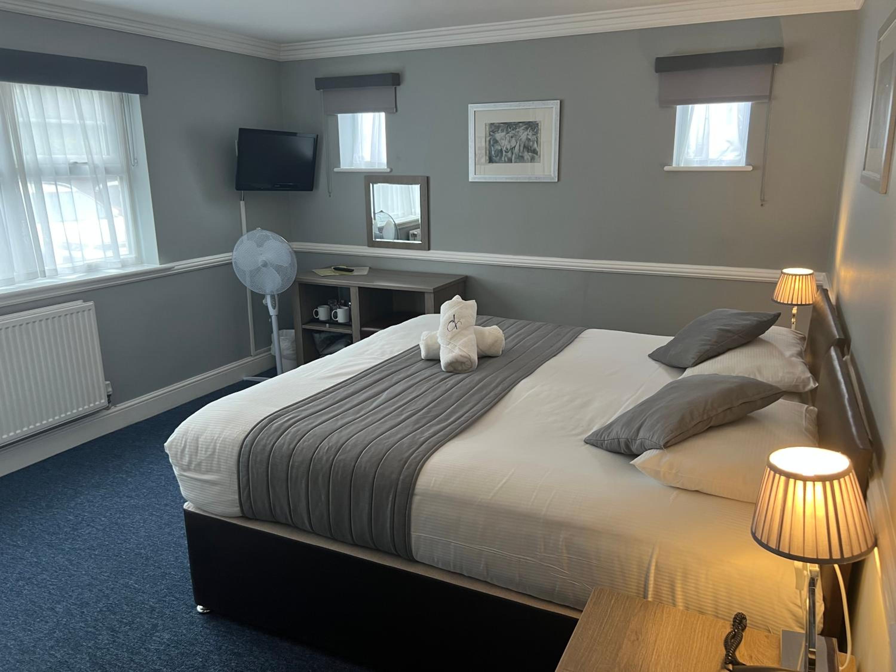 Double Room - Photo 3