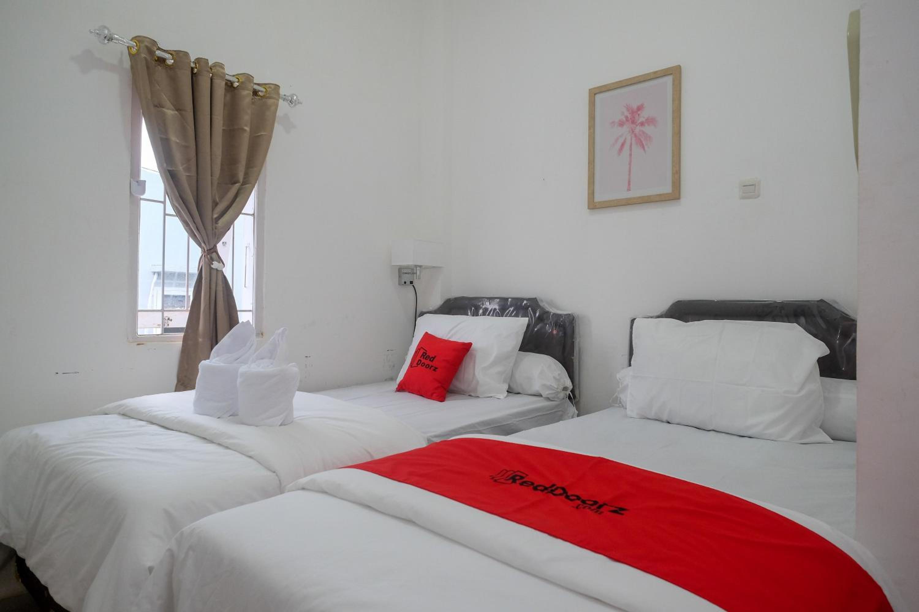 Deluxe Twin Room photo 2