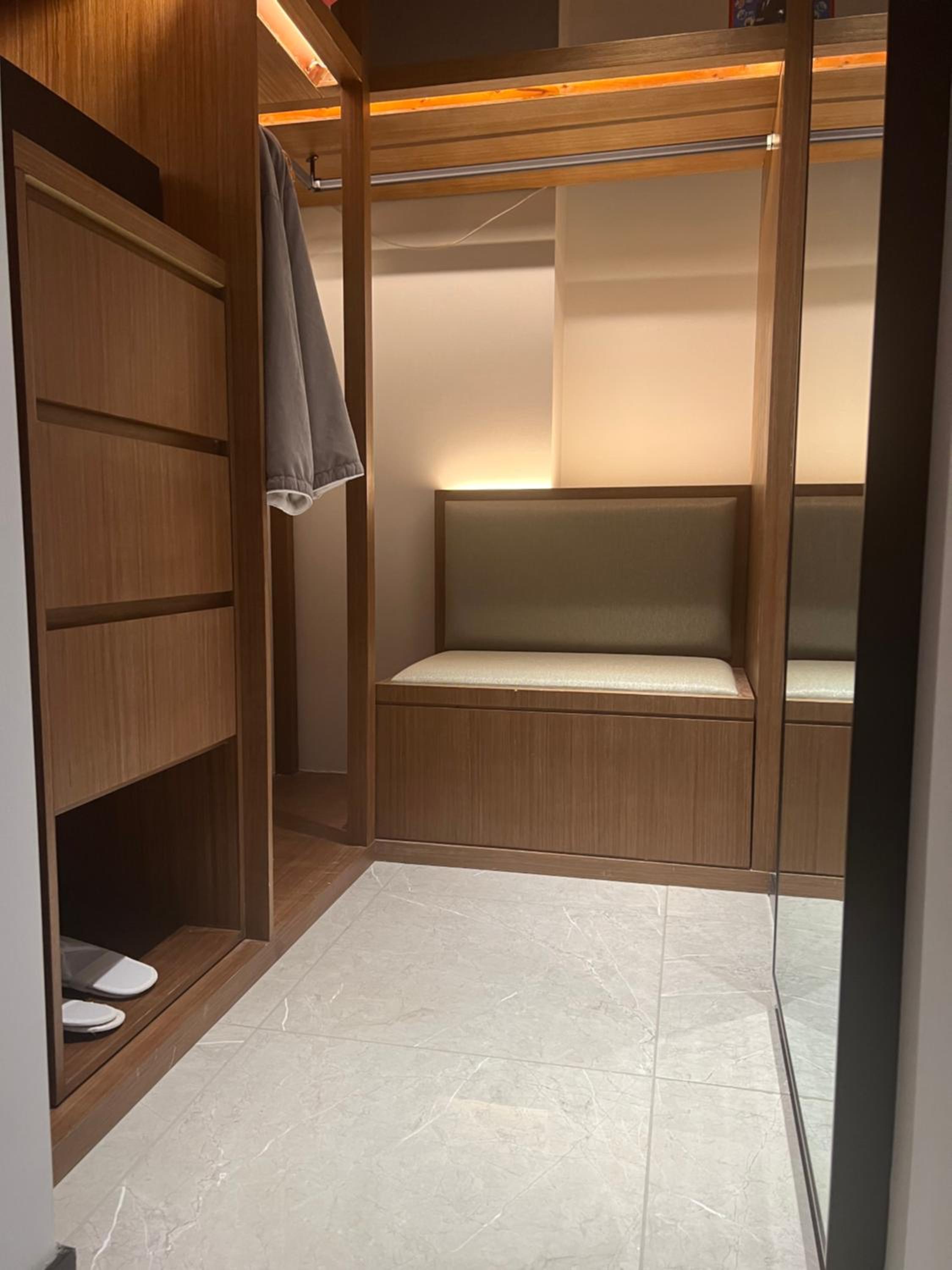 Twin Room - Photo 2