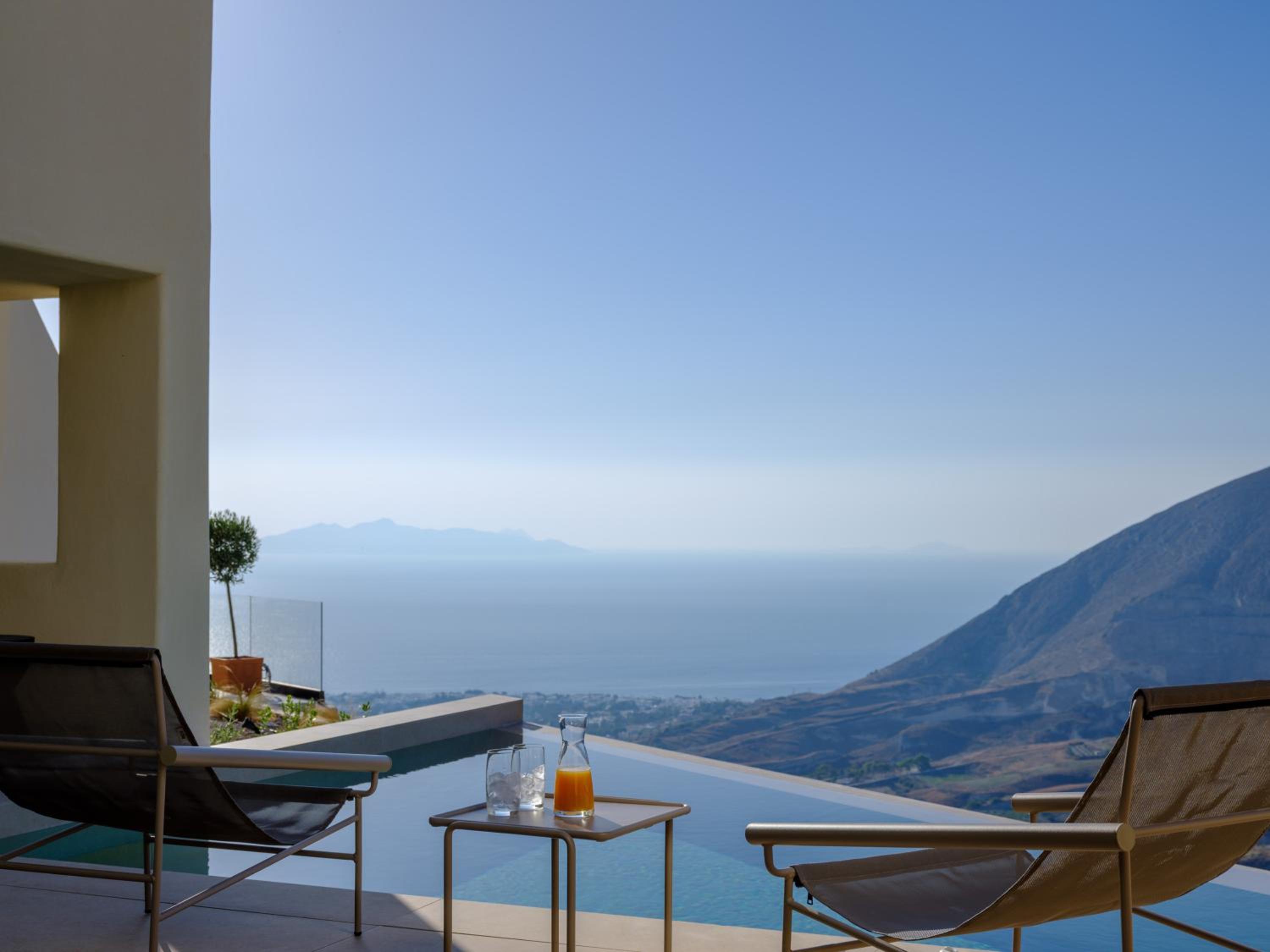  Senior Suite with Heated Pool and Sea View - Photo 34