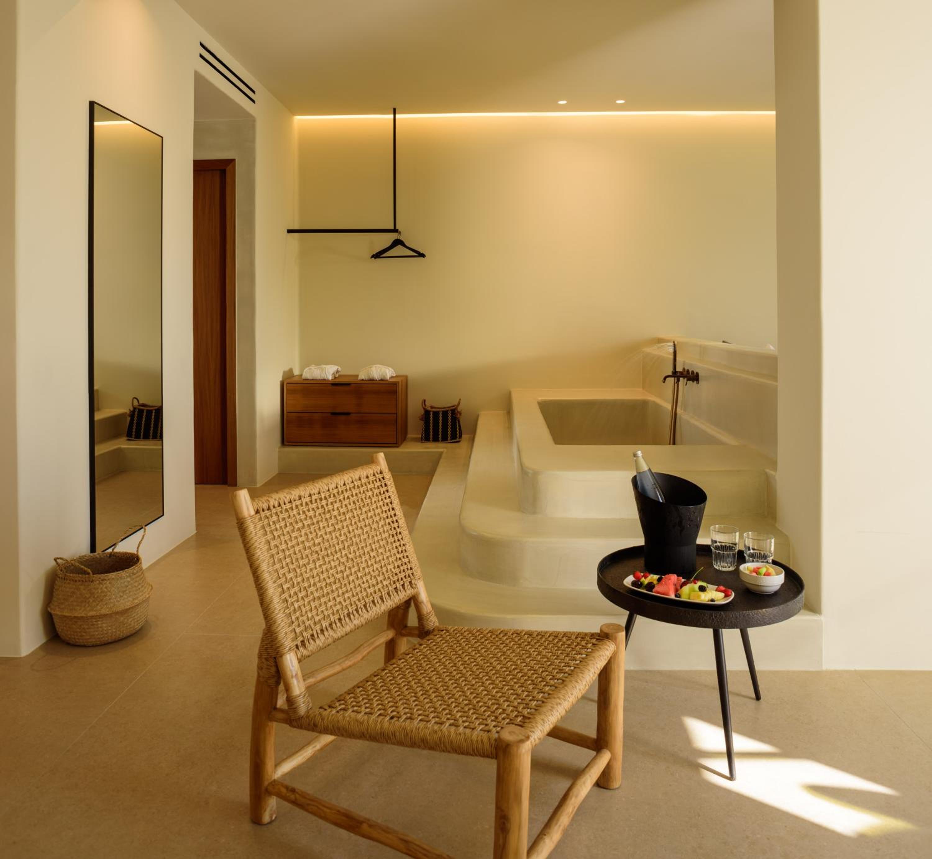  Senior Suite with Heated Pool and Sea View - Photo 23