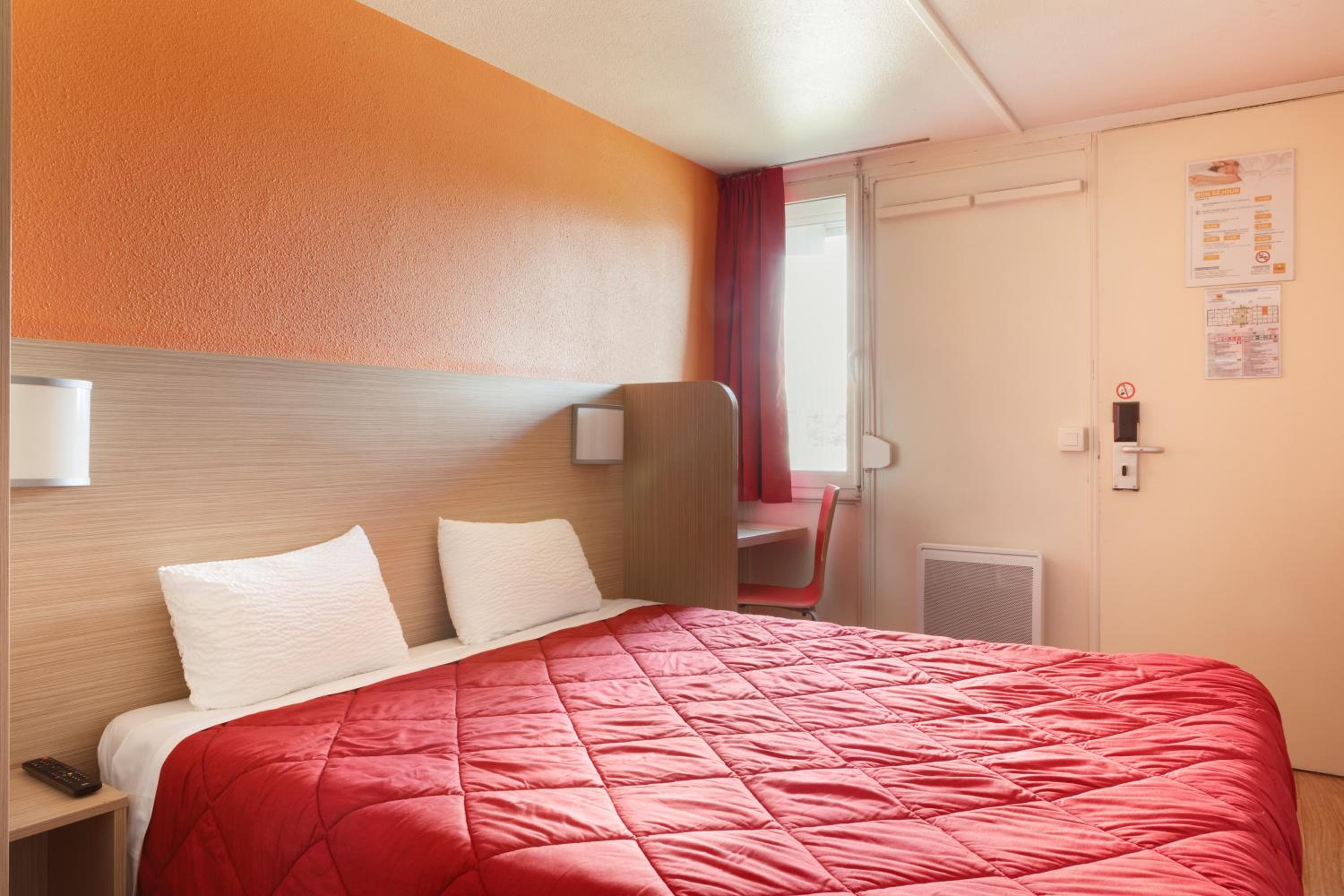 Double Room - Photo 1