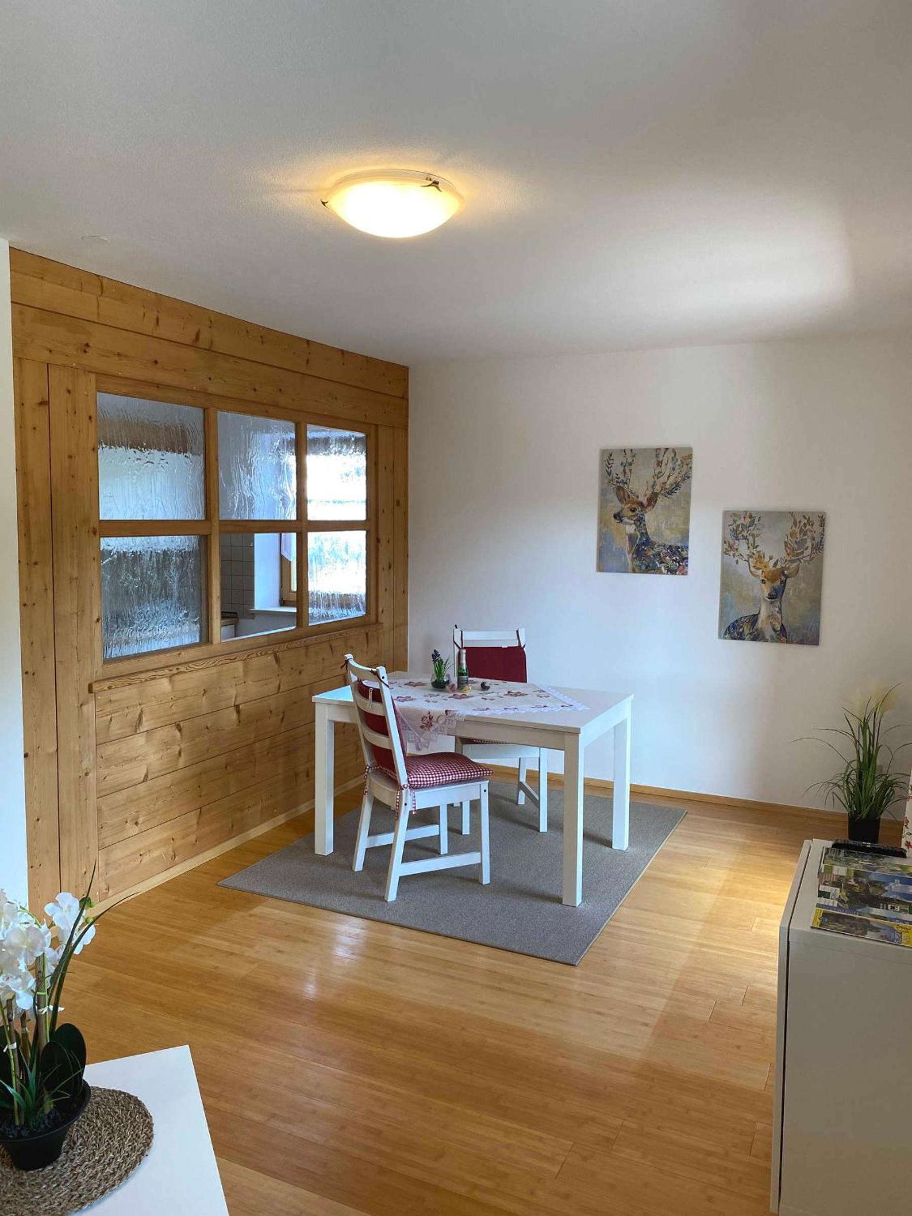 One-Bedroom Apartment with Balcony photo 2