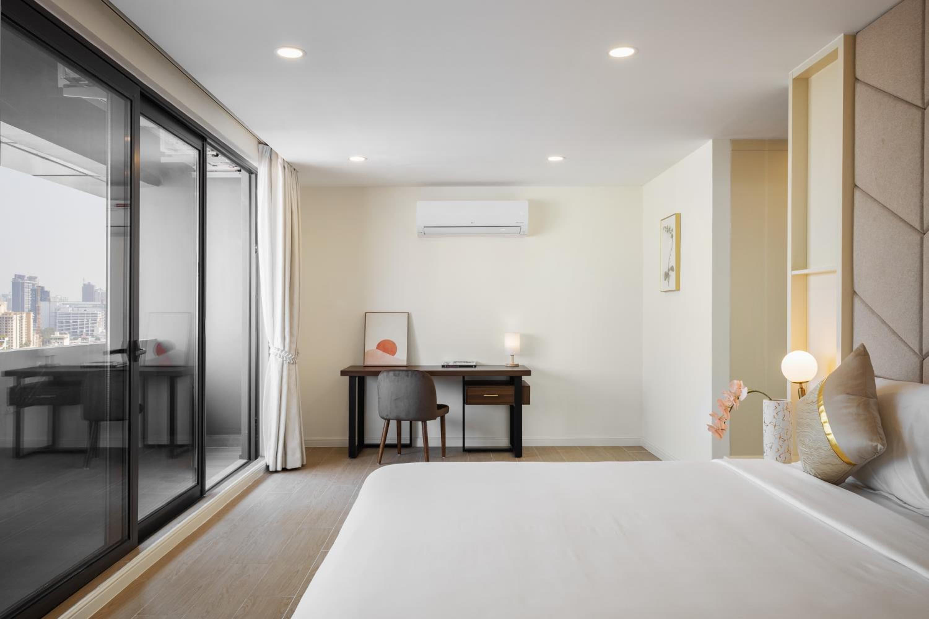 Premier Studio Room - Photo 5