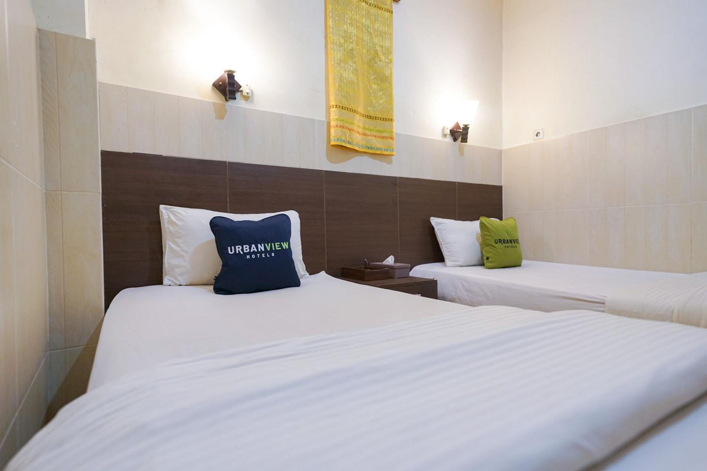 Deluxe Twin Room photo 3