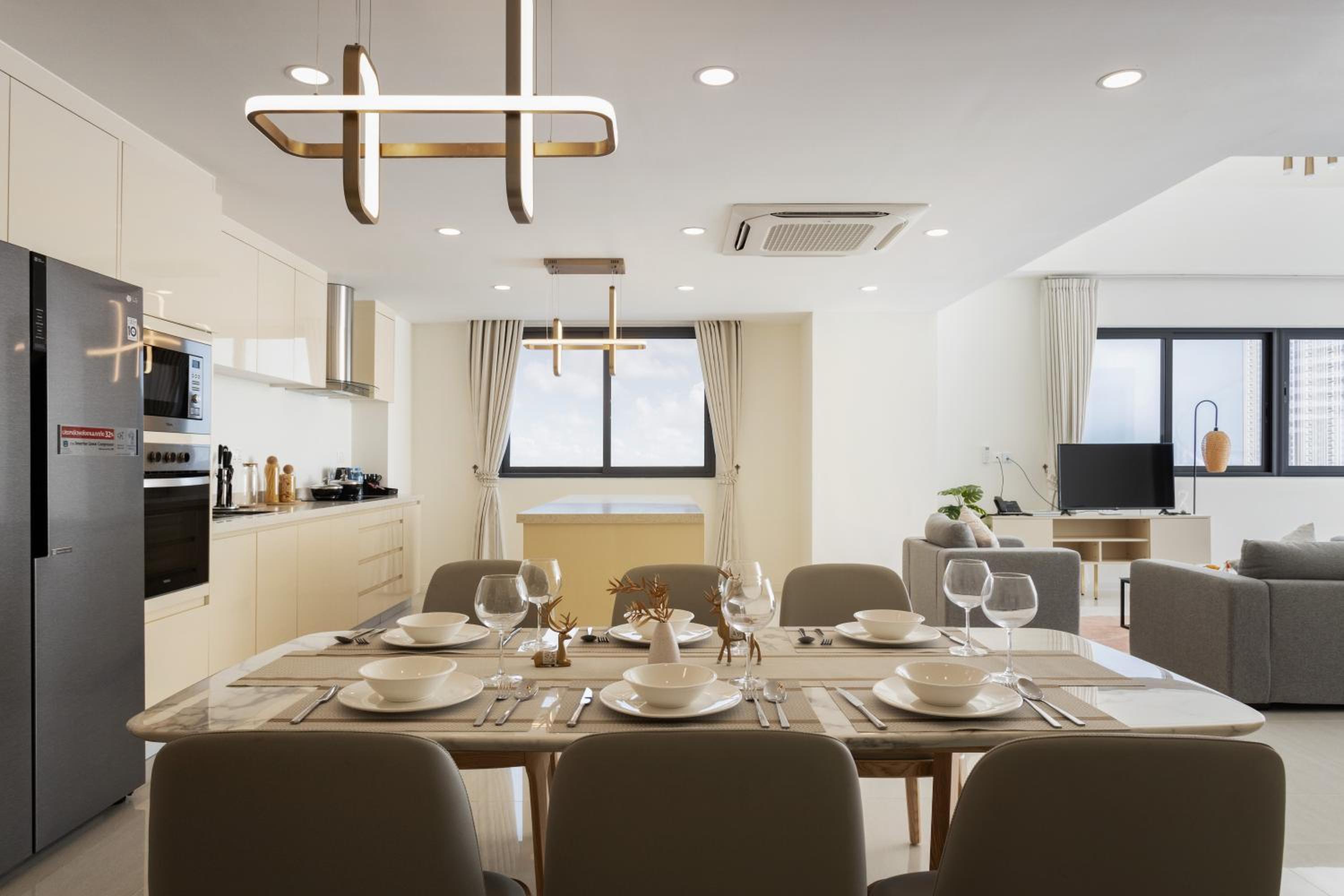 Duplex Three Bedrooms - Photo 3