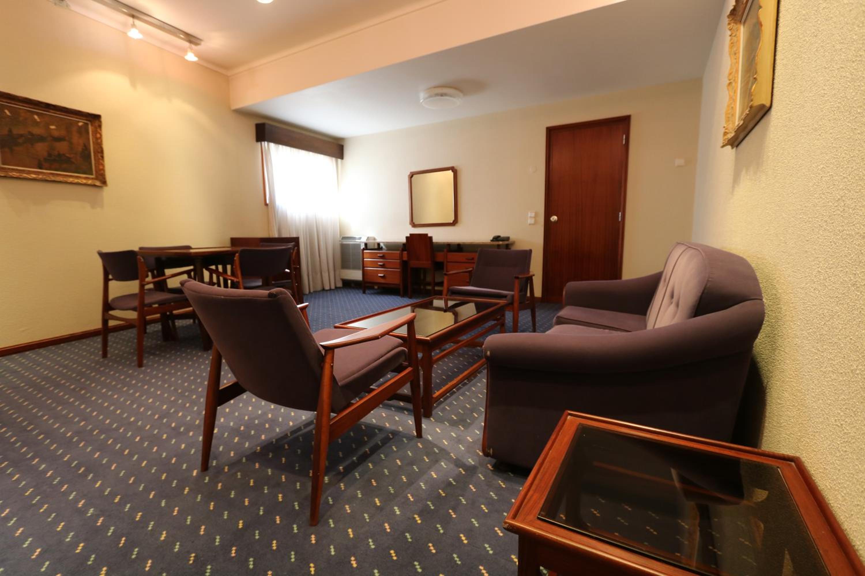 Standard Double Suite - Photo 7