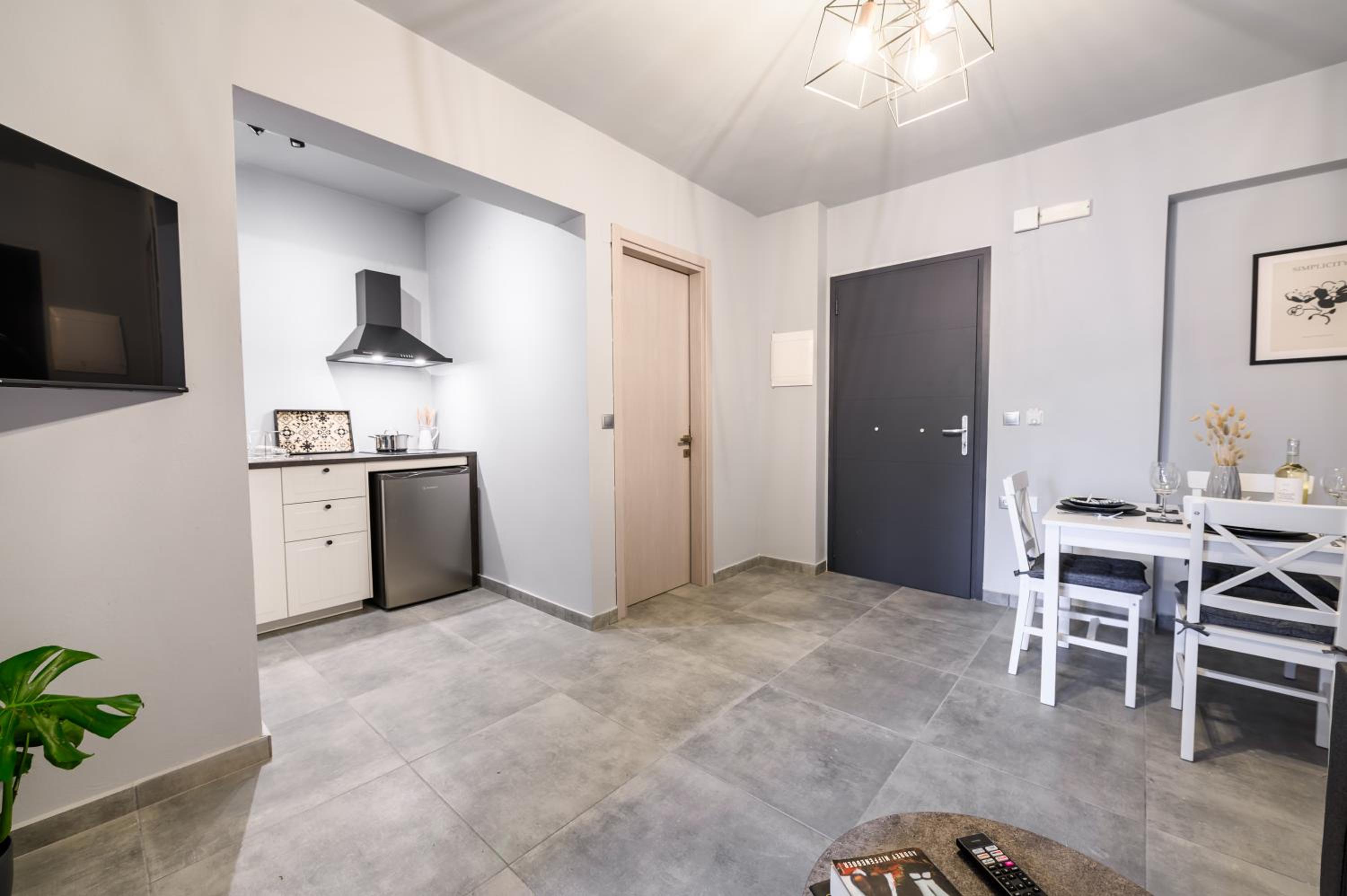 Apartment - Ground Floor photo 1