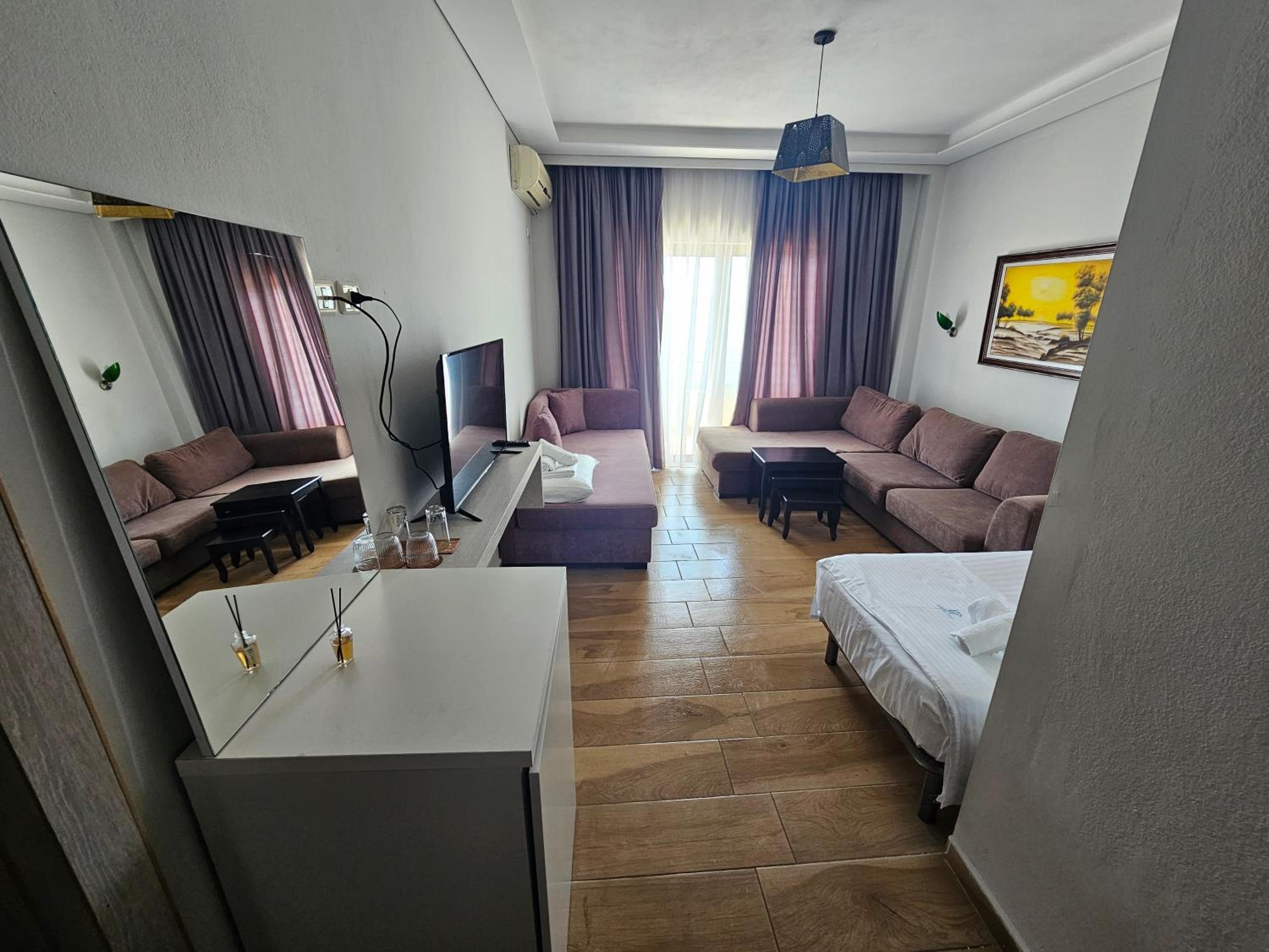 Quadruple Room with Balcony and Sea View