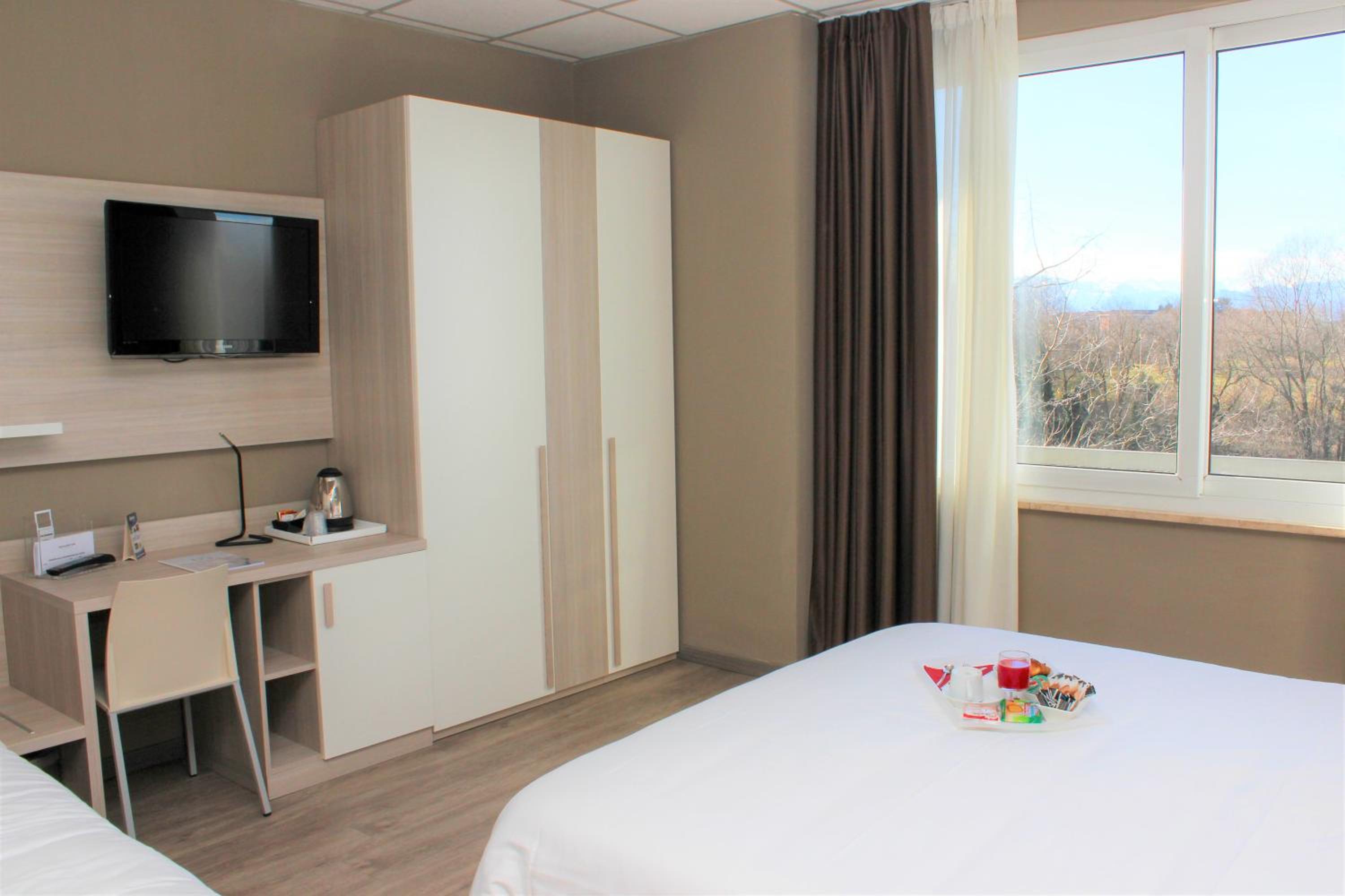 Triple Room - Photo 2
