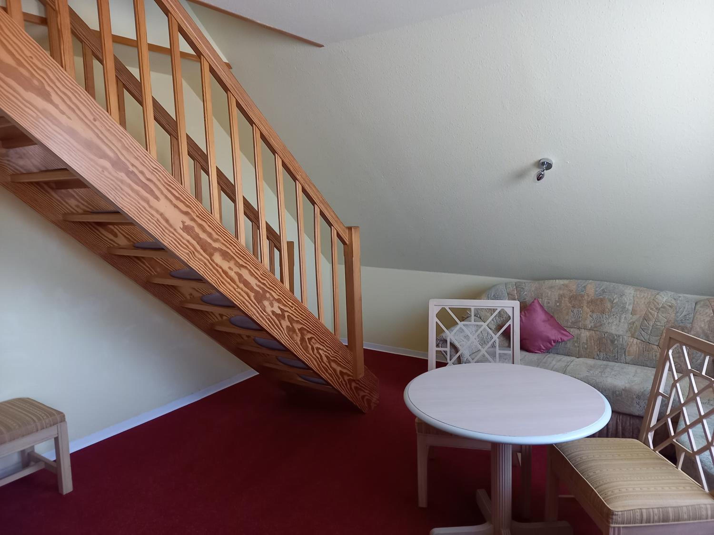 Apartment photo 2