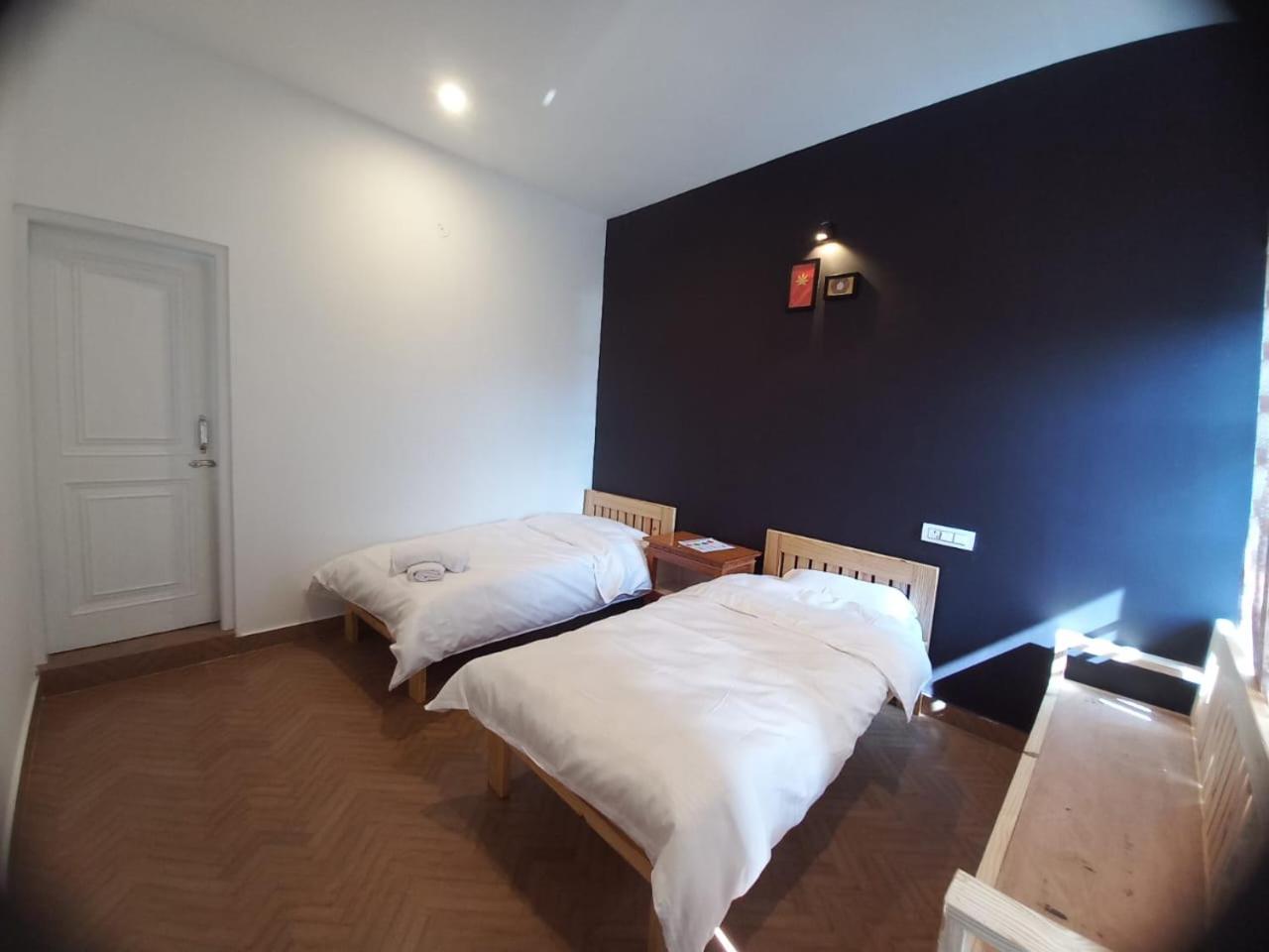 Double Or Twin Room photo 2