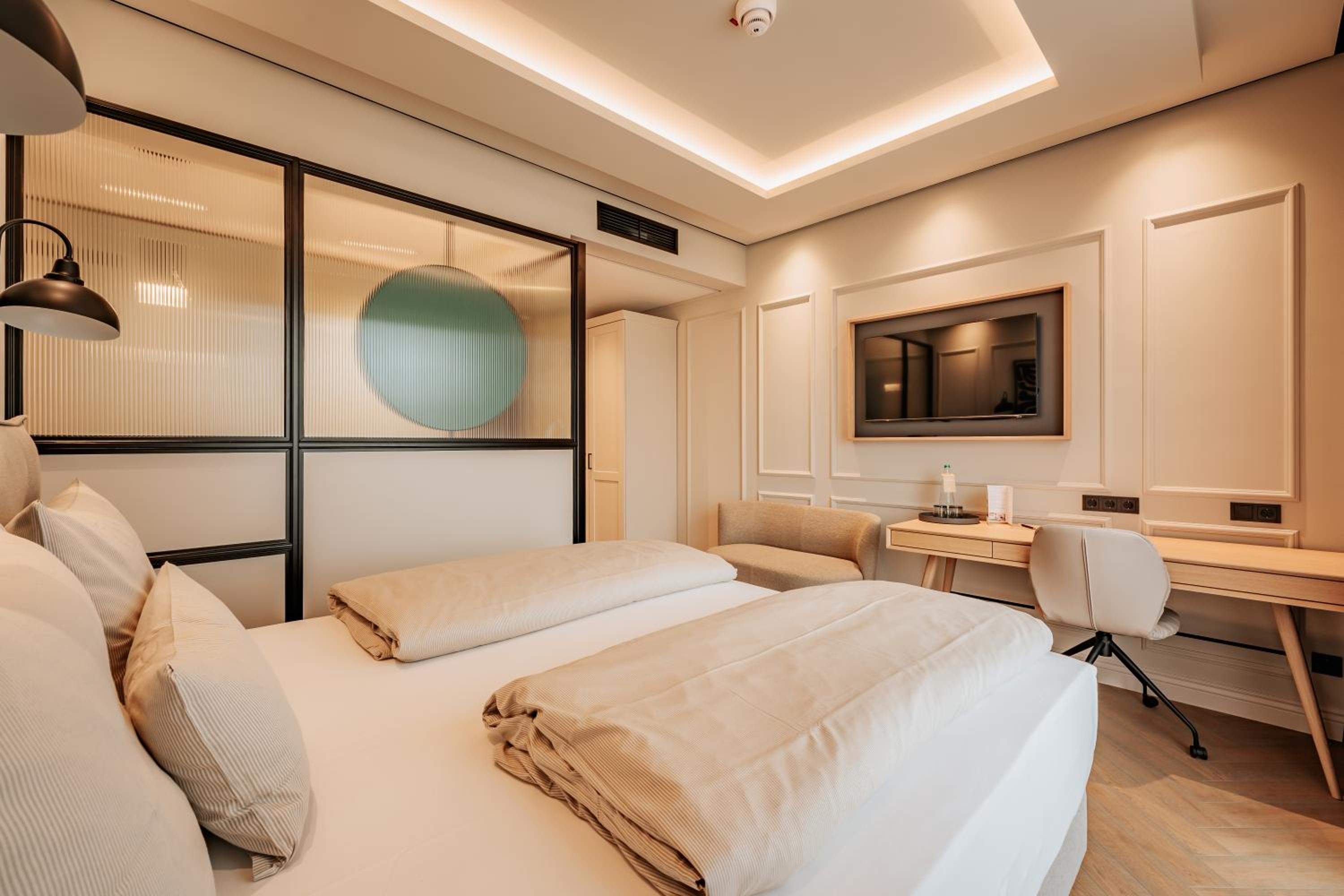 Superior Double Room - Photo 2