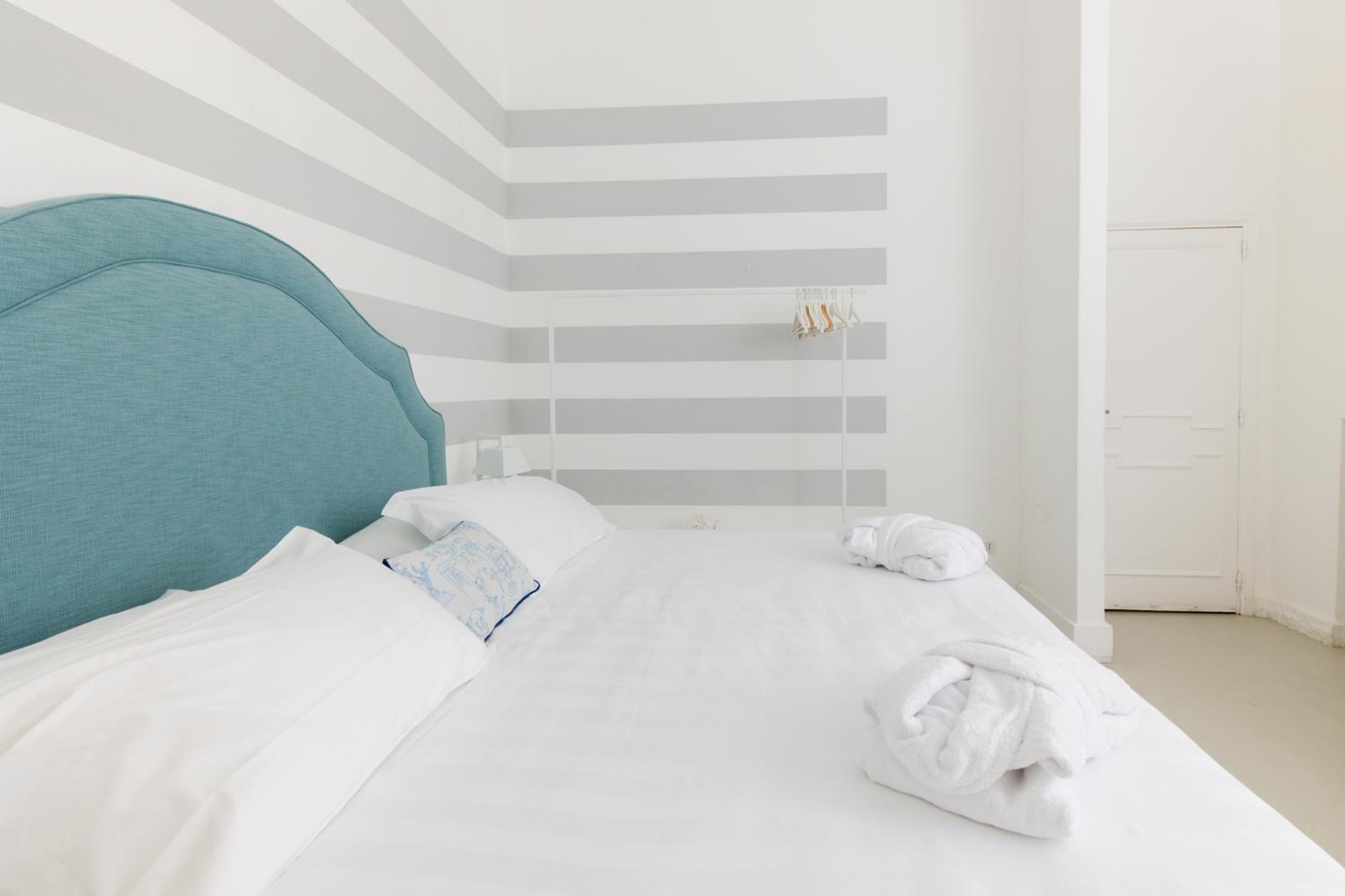Deluxe Double Room with Sea View