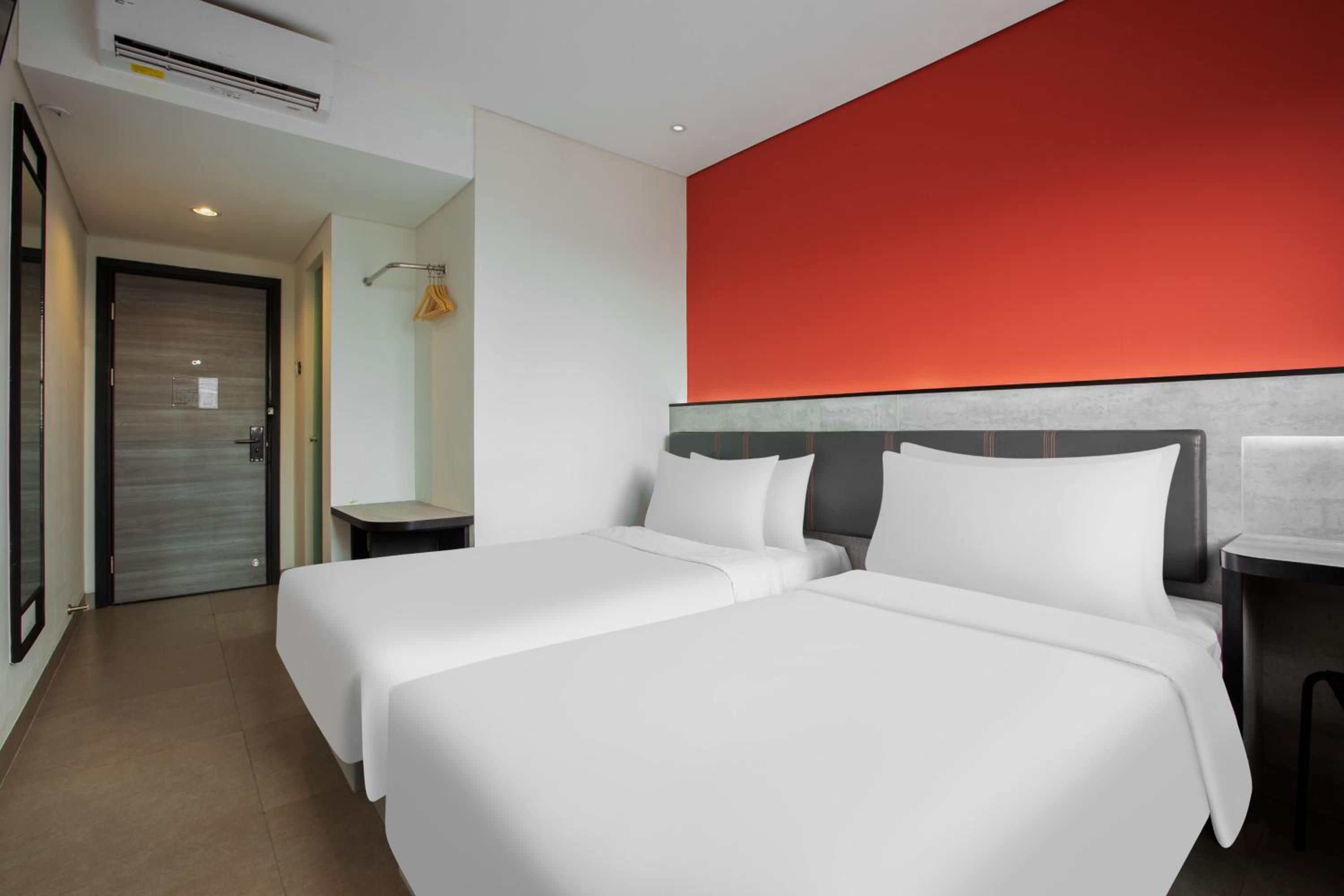 Smart Twin Room - Photo 4