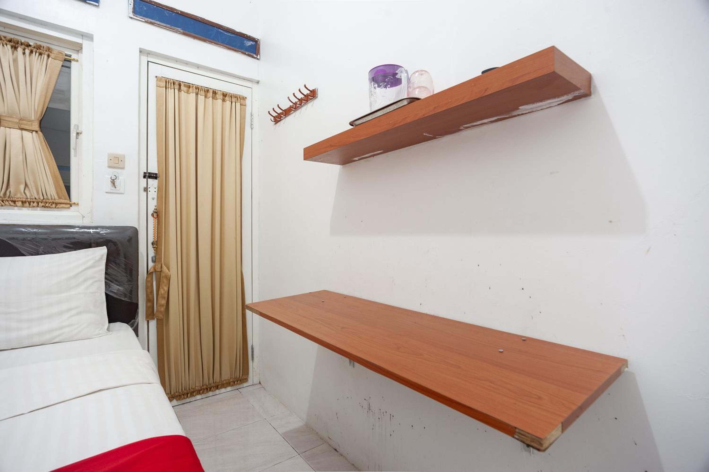 Standard Double Room - Photo 3