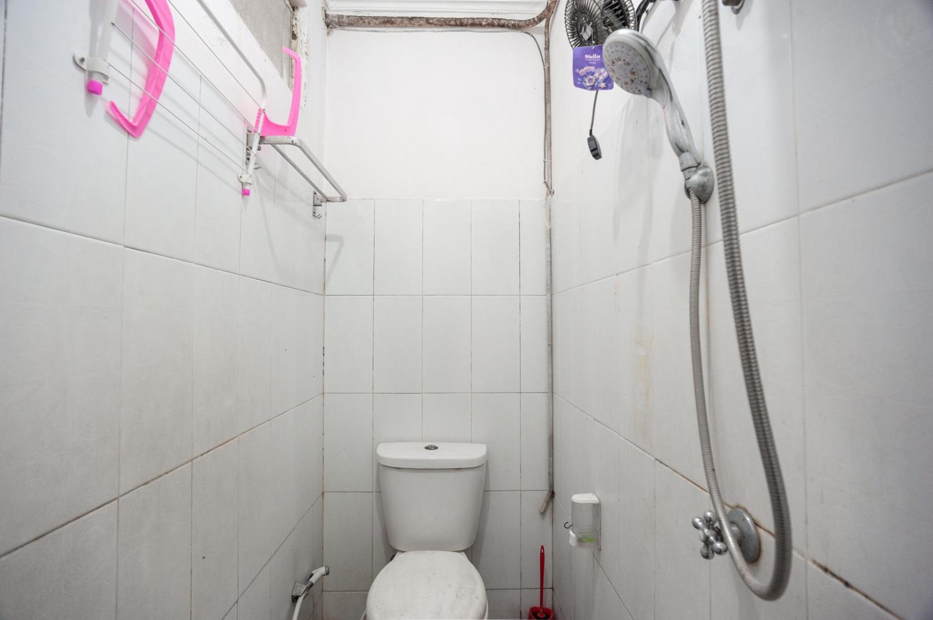 Standard Double Room - Photo 7