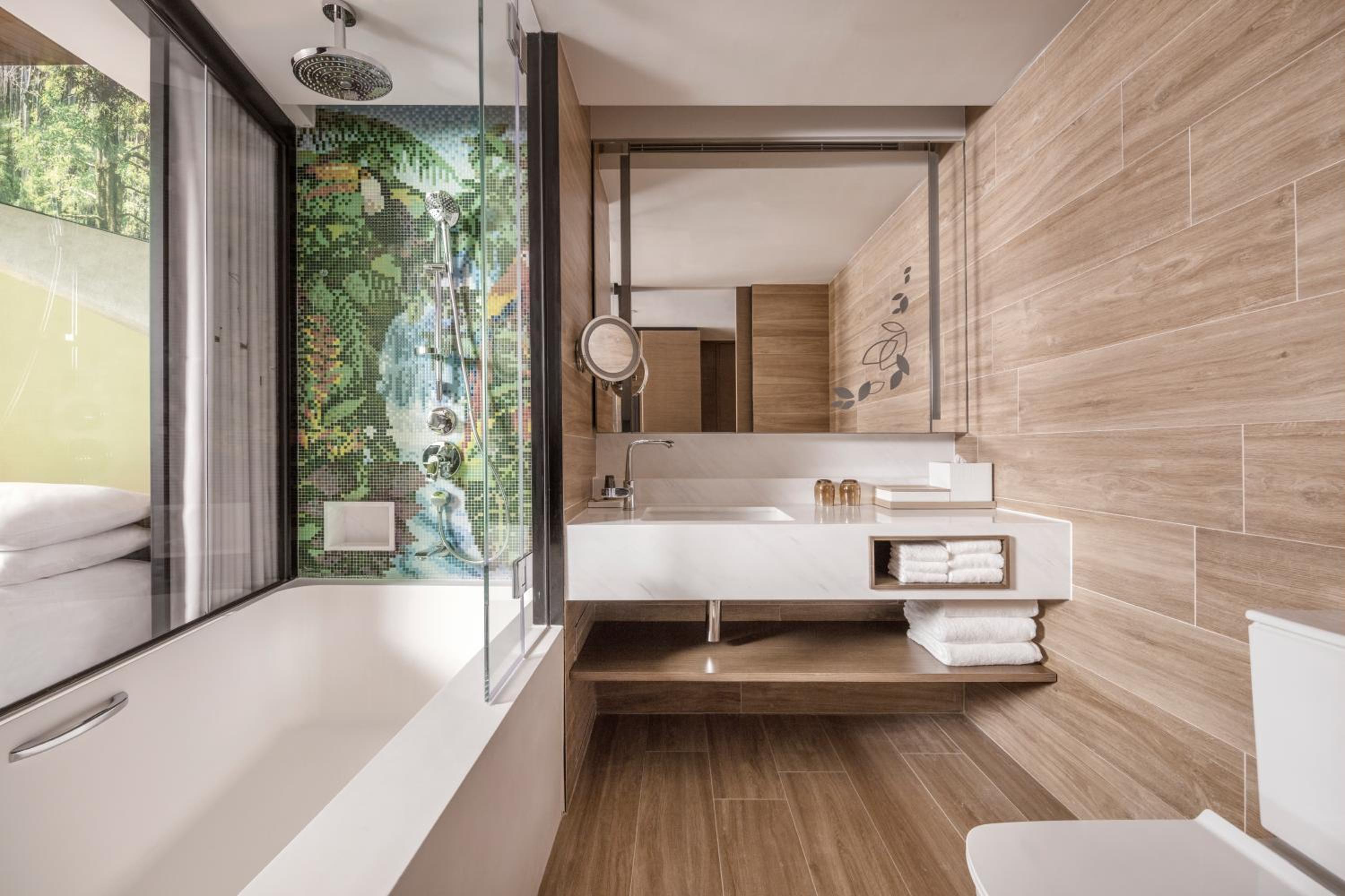 Redd Forest Themed Room with 2 Double Beds