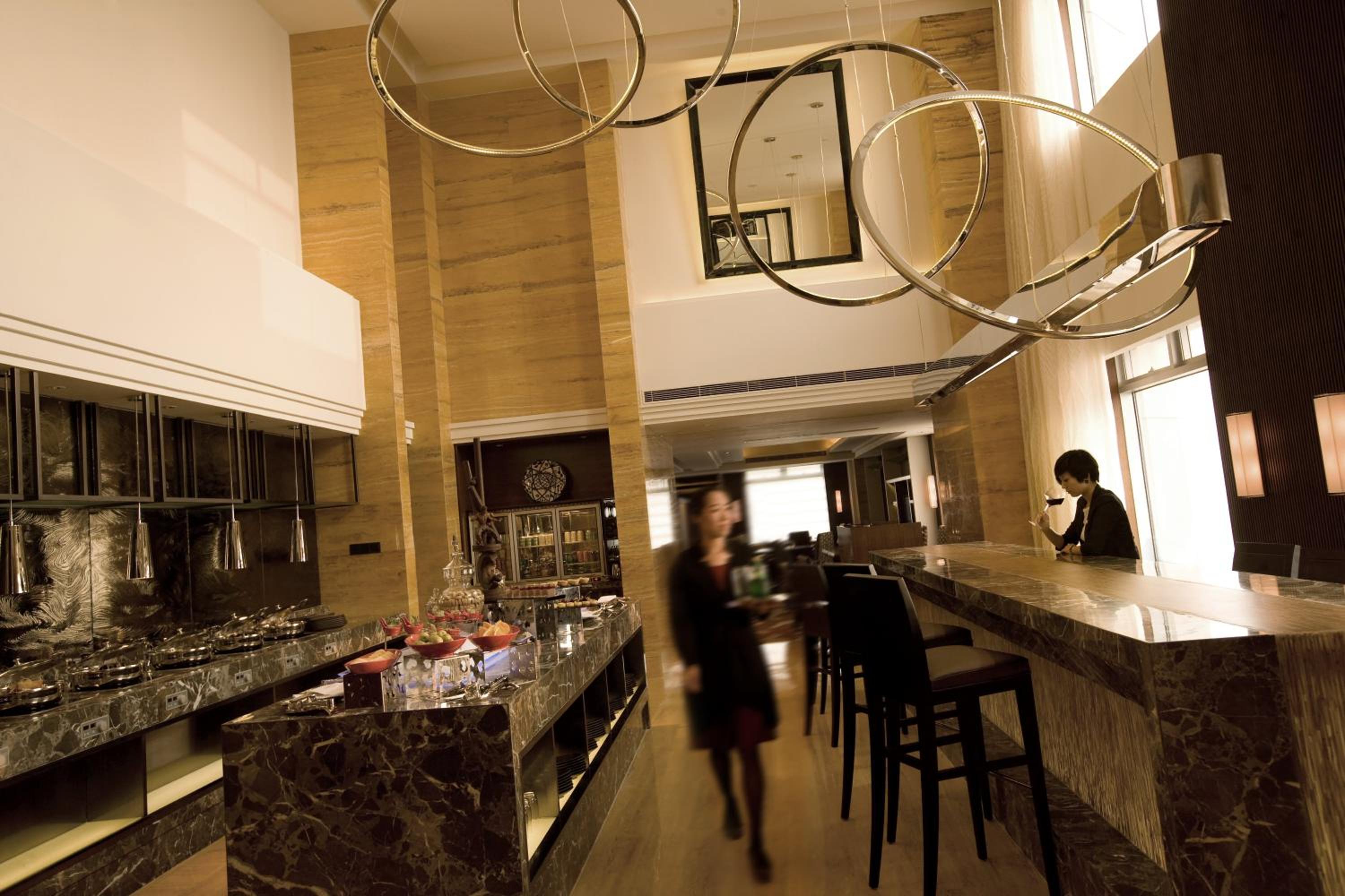 Premium Room - Photo 4