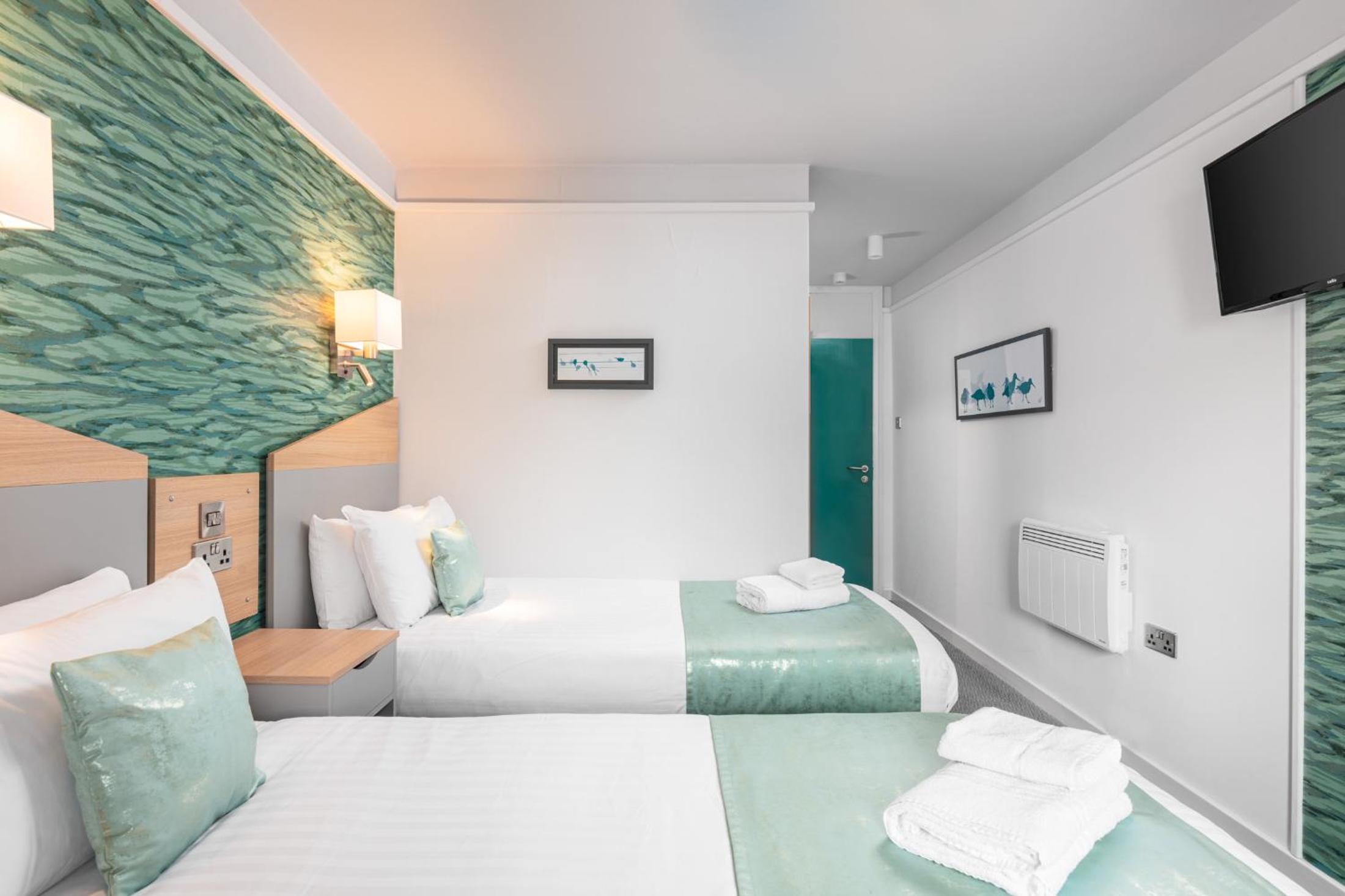Twin Room - Photo 1