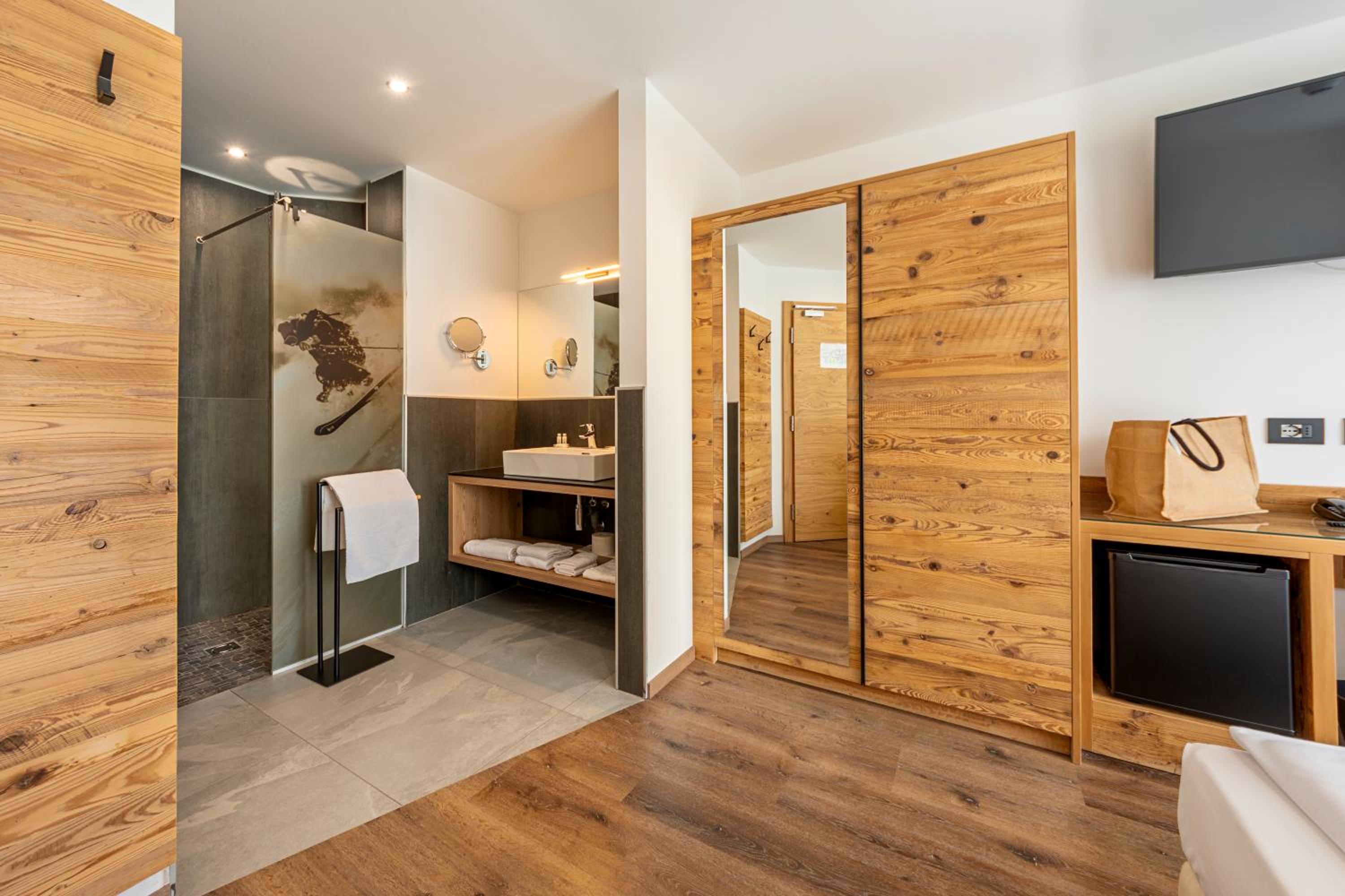 Standard Quadruple Room photo 2