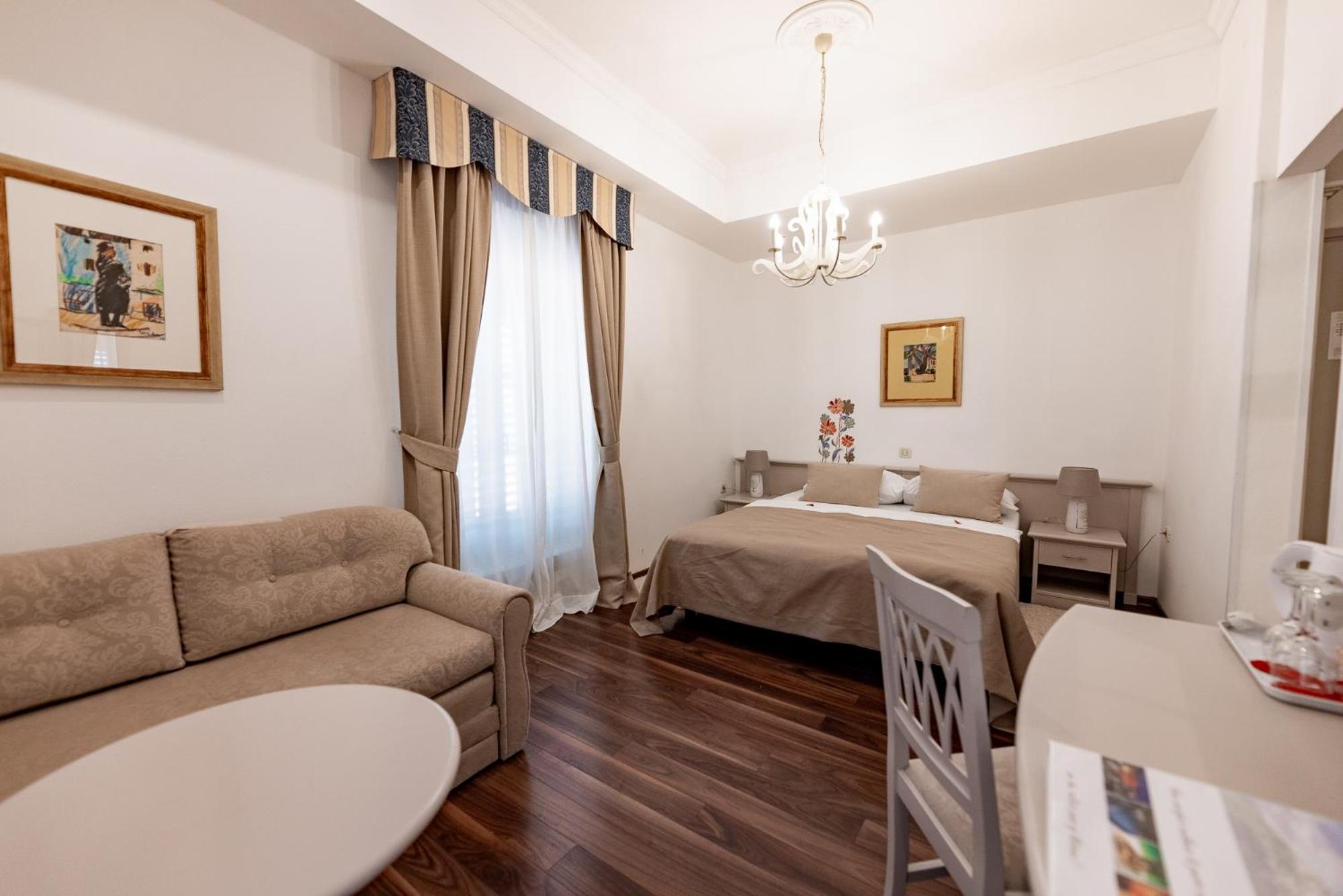Double or Twin Room with View
