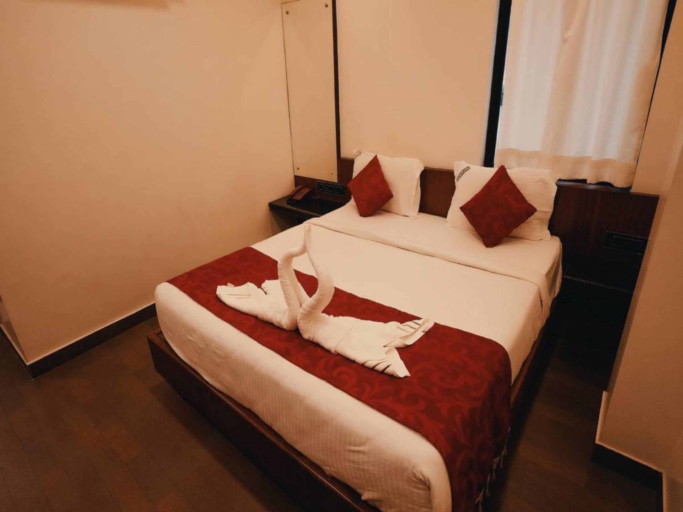 Deluxe Double Room photo 2