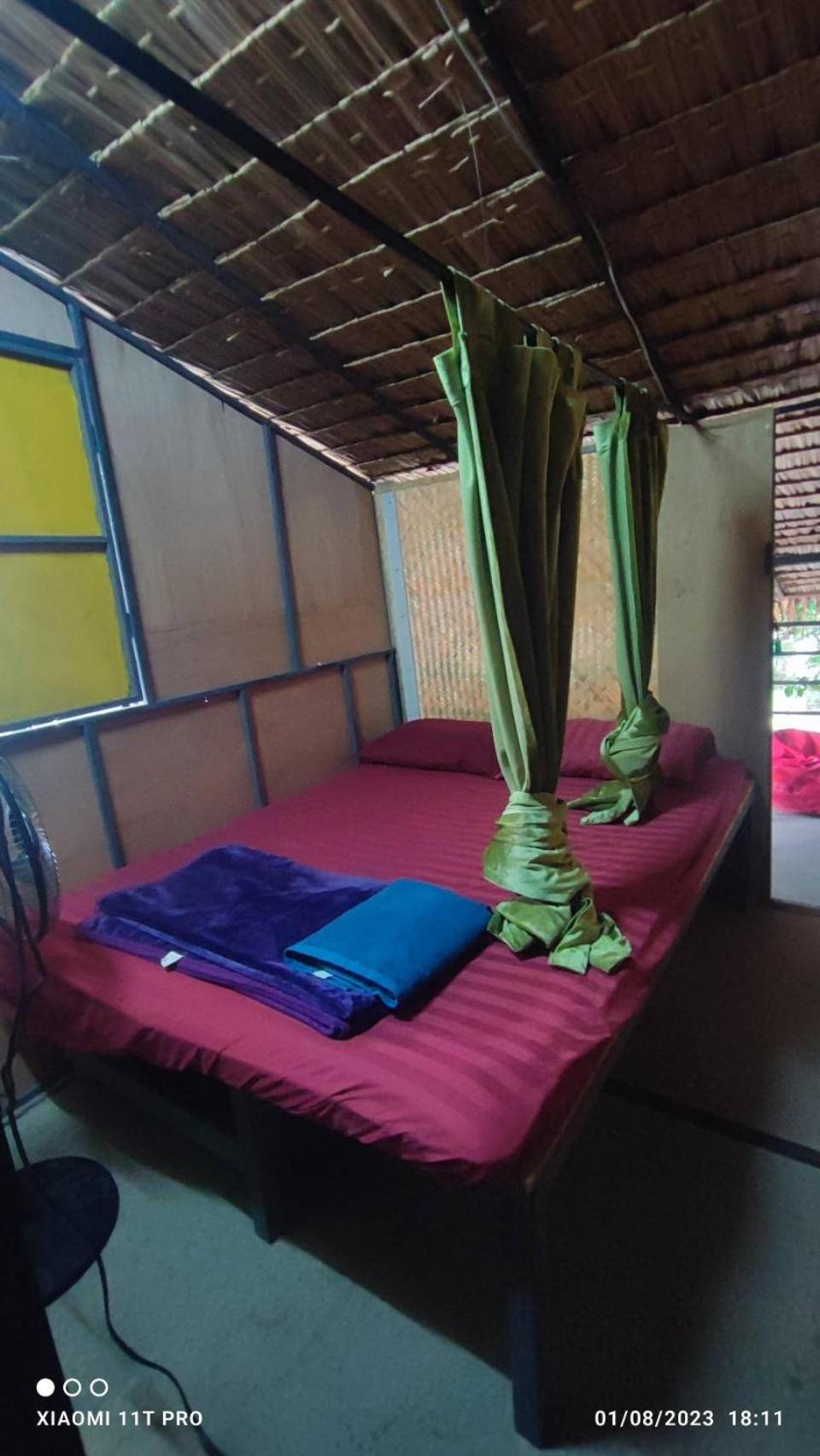 Mixed Dormitory Room photo 1